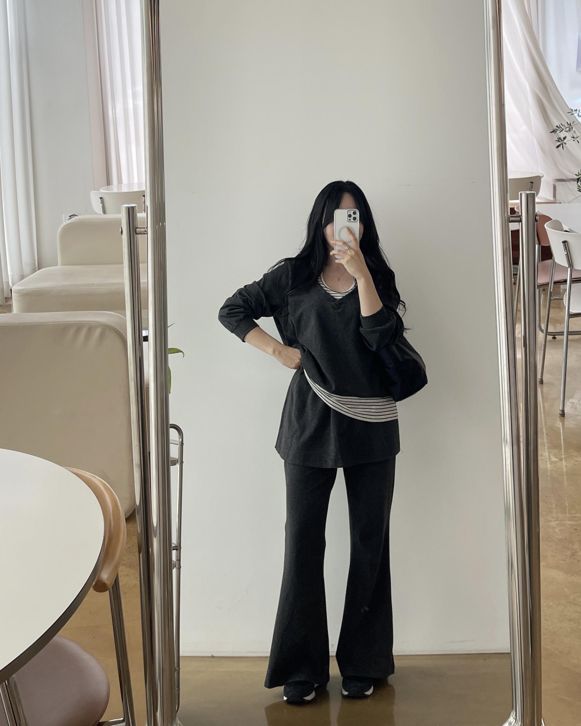 (3사이즈)홀터맨투맨+부츠컷치렝스-2color