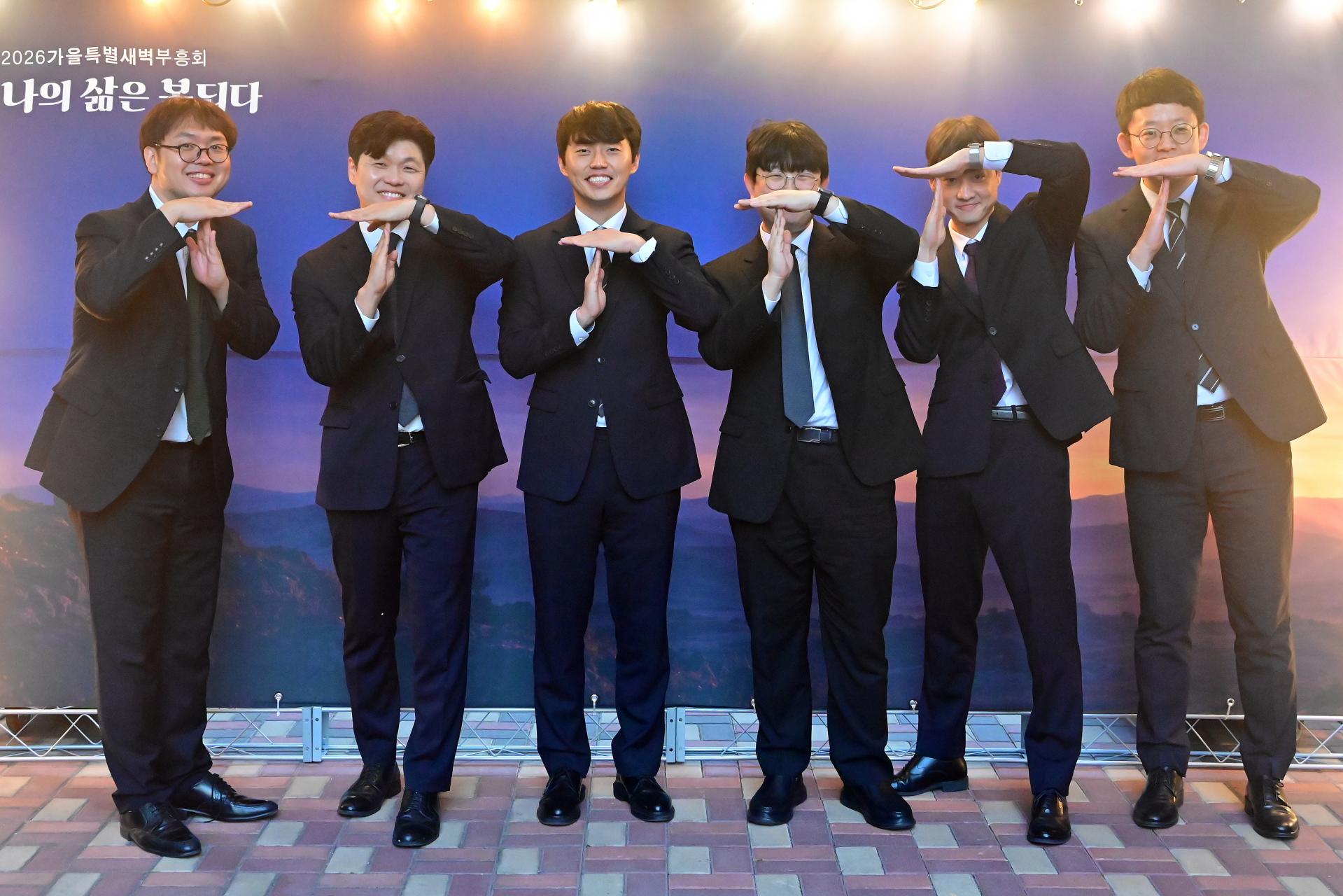9f85601460ef9.jpg