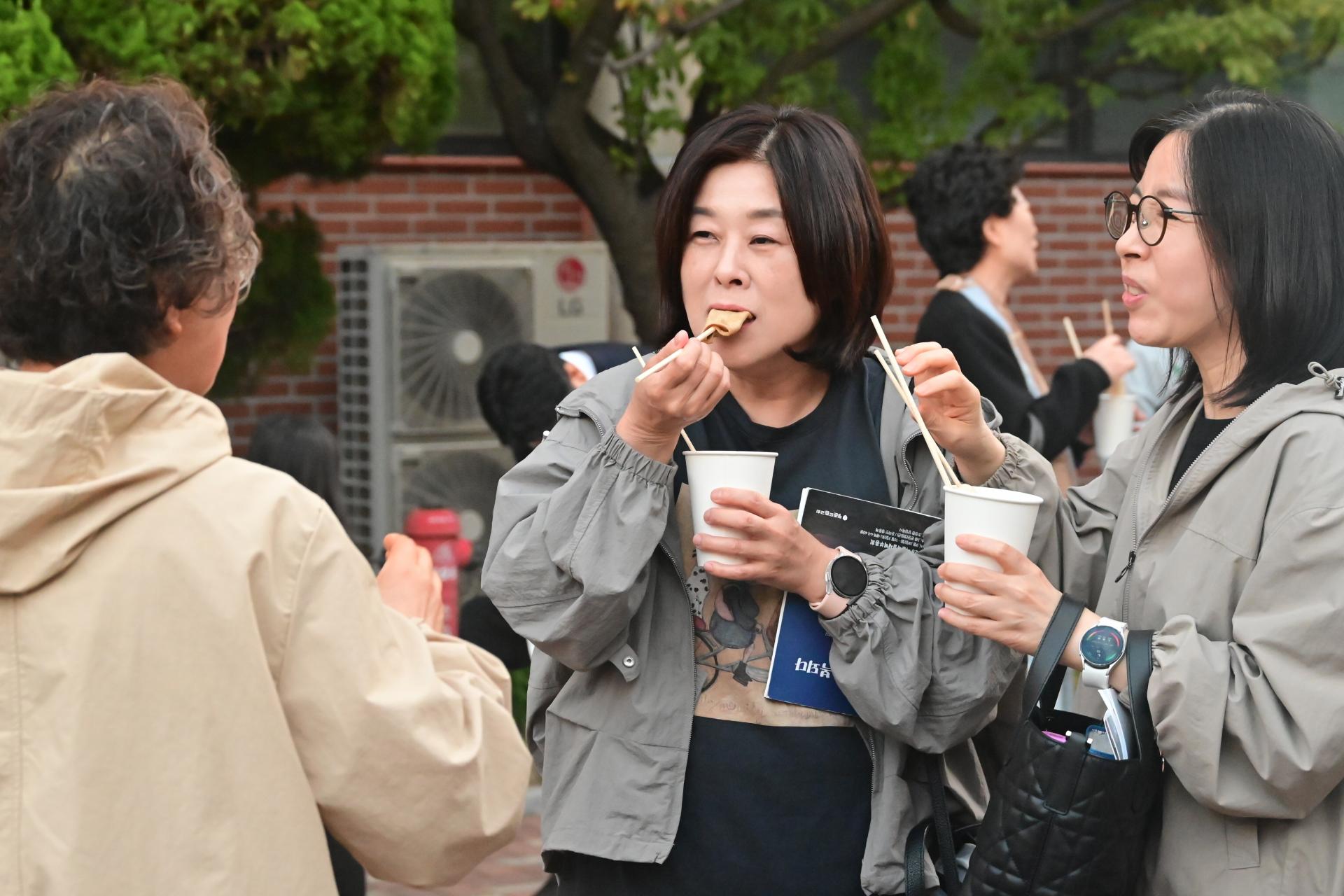 a0c87ae716ee9.jpg