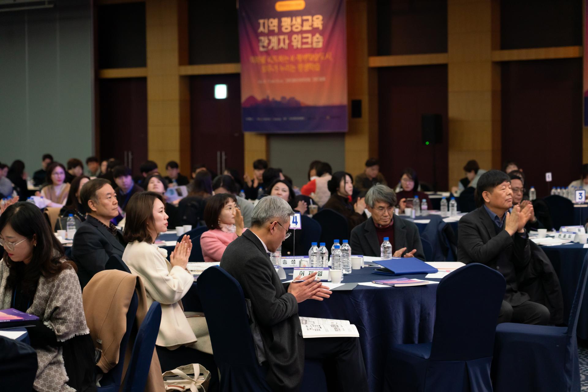 8ceb69479db19.jpg