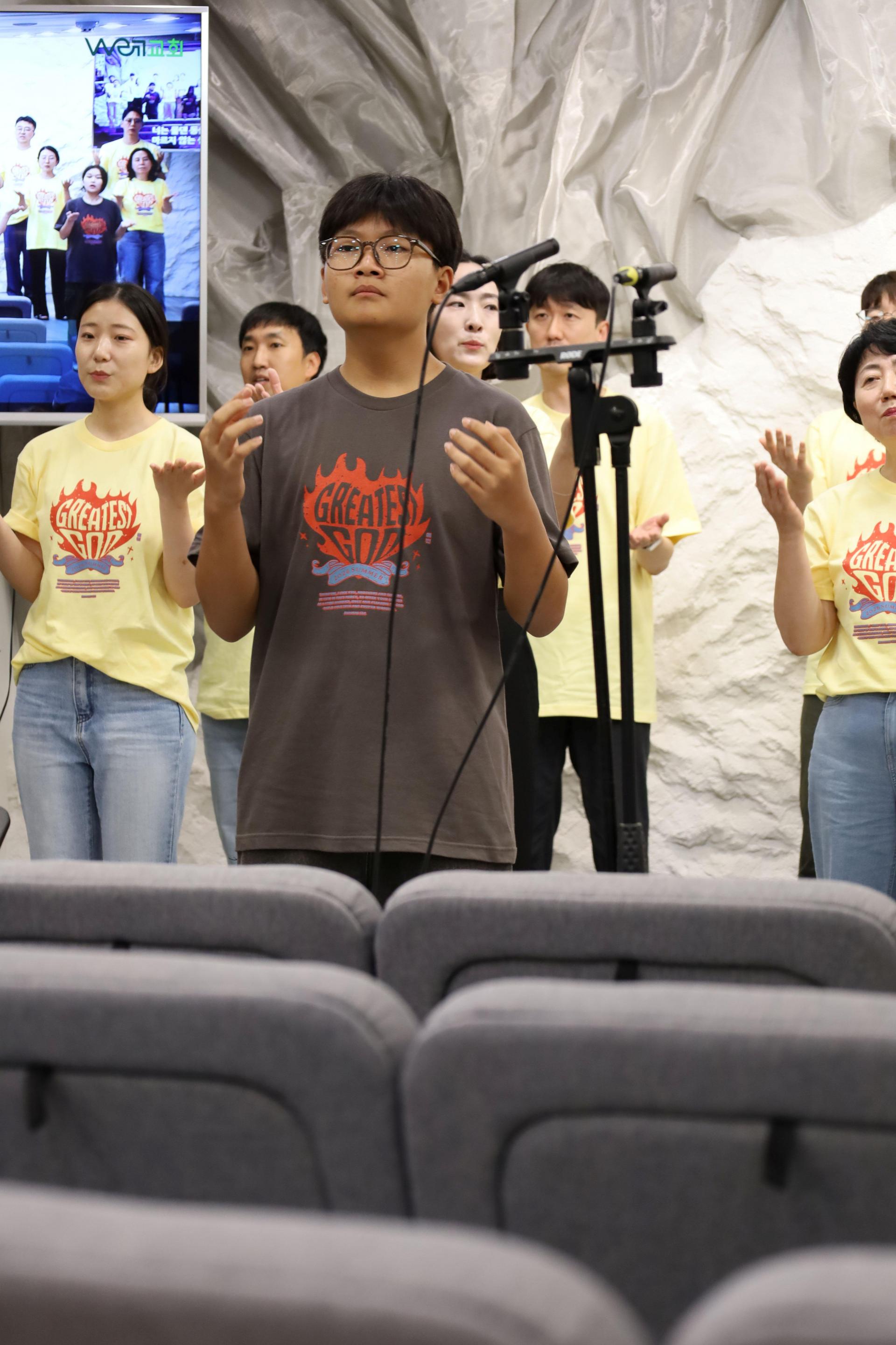 8b389765eebbe.jpg