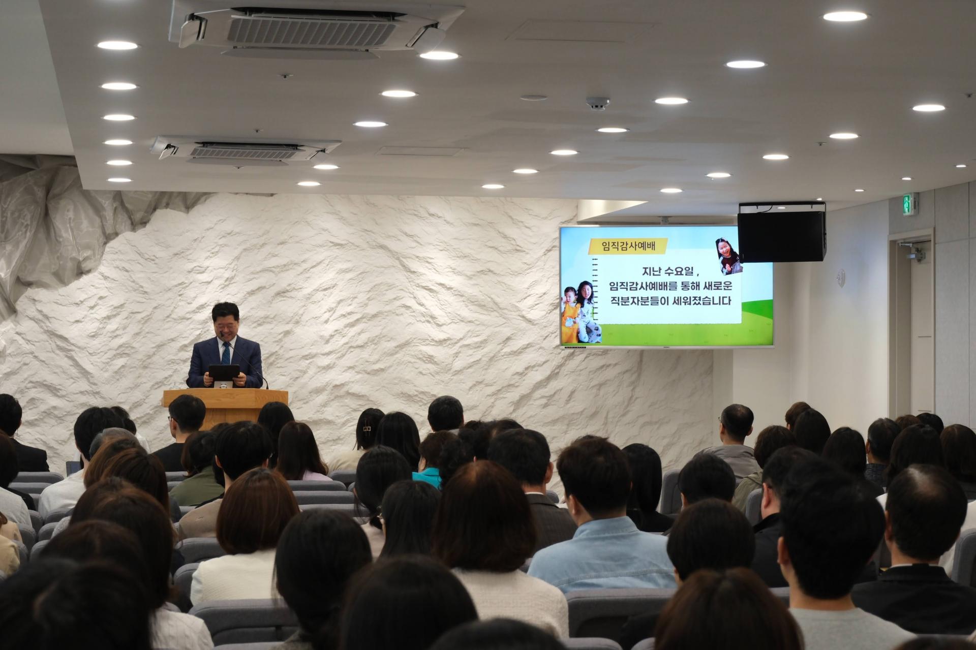 c945a002c04db.jpg