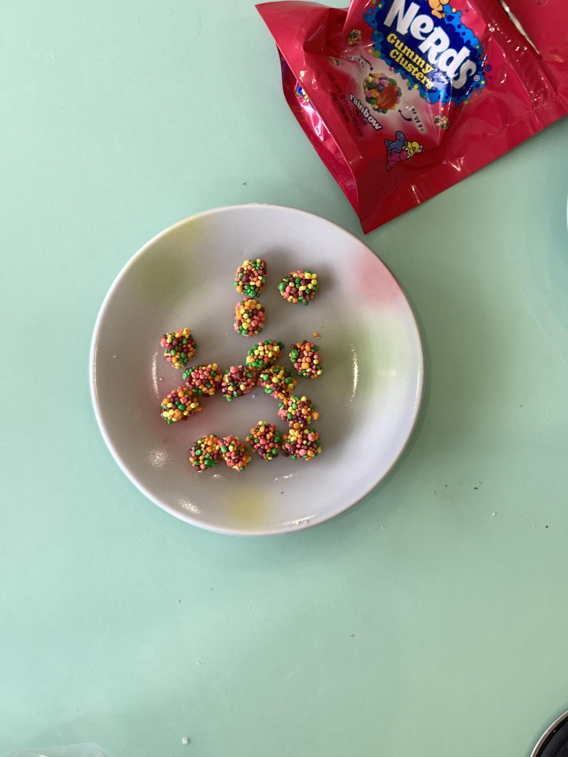 [viviflo]cotton candy plate 솜사탕 디저트 접시 (6size)