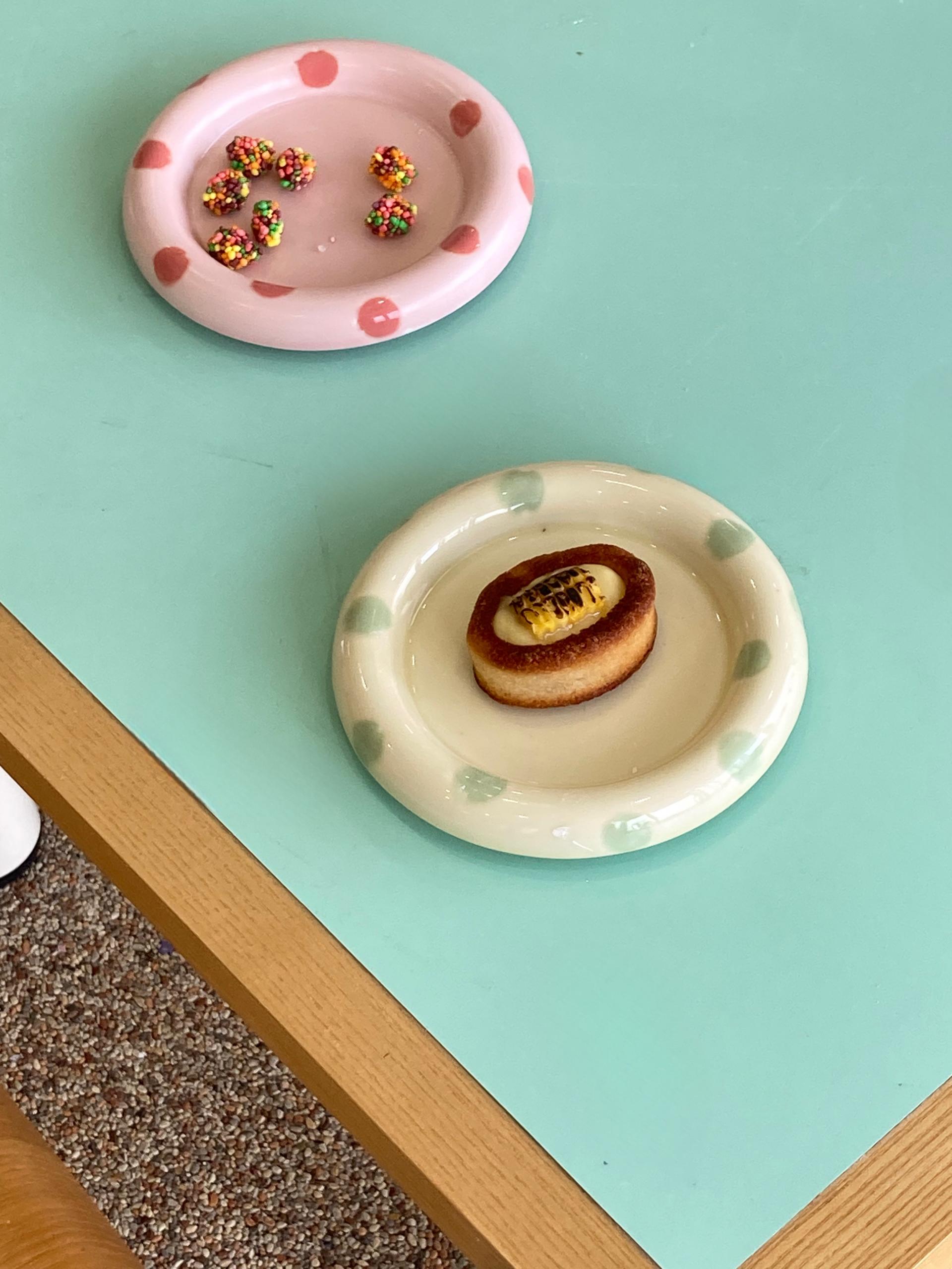 [viviflo]dot ring plate_yellow (2 size)/ 도트 링 플레이트 _노랑 (2size)