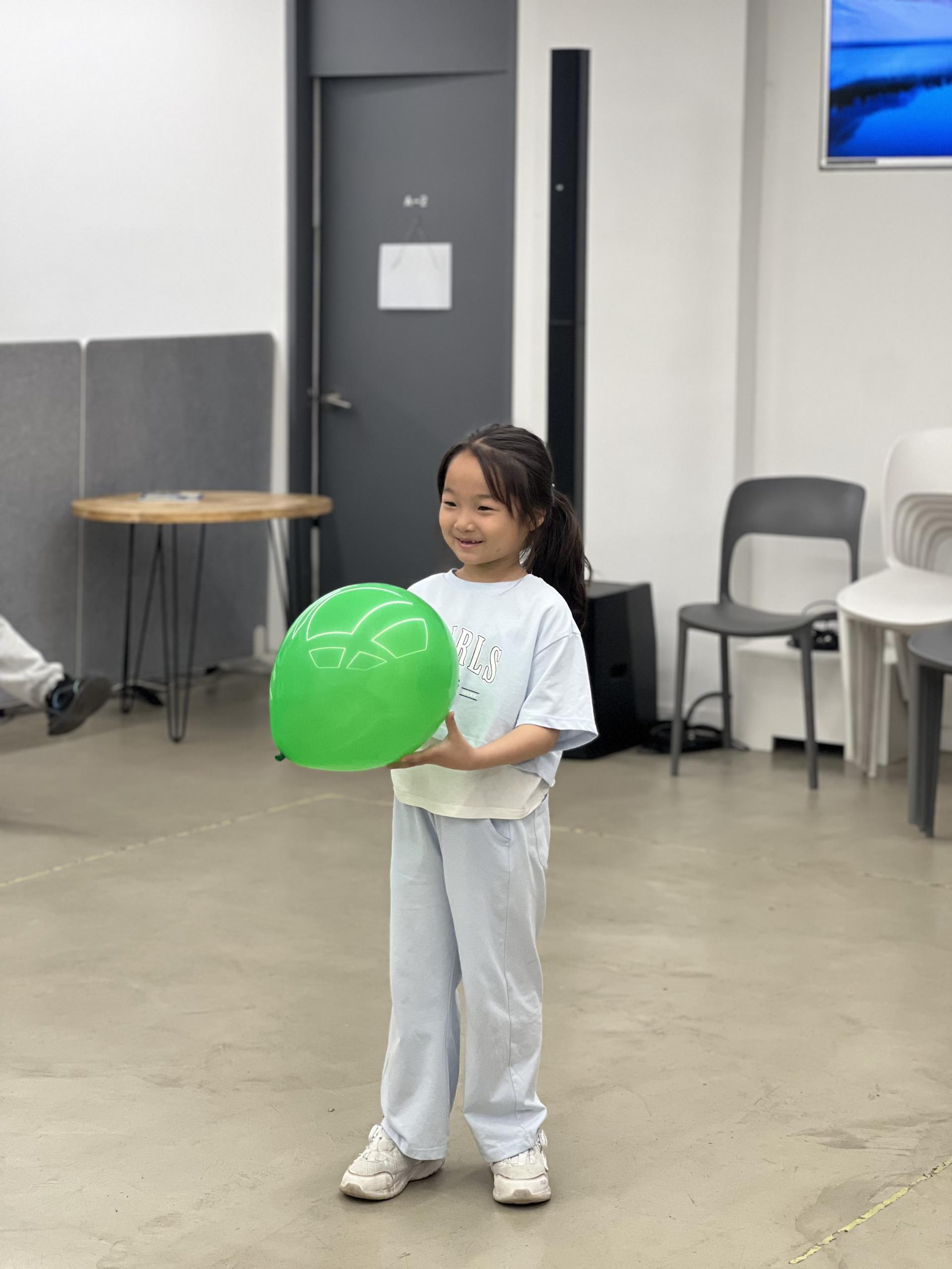 418f8d23eb347.jpg