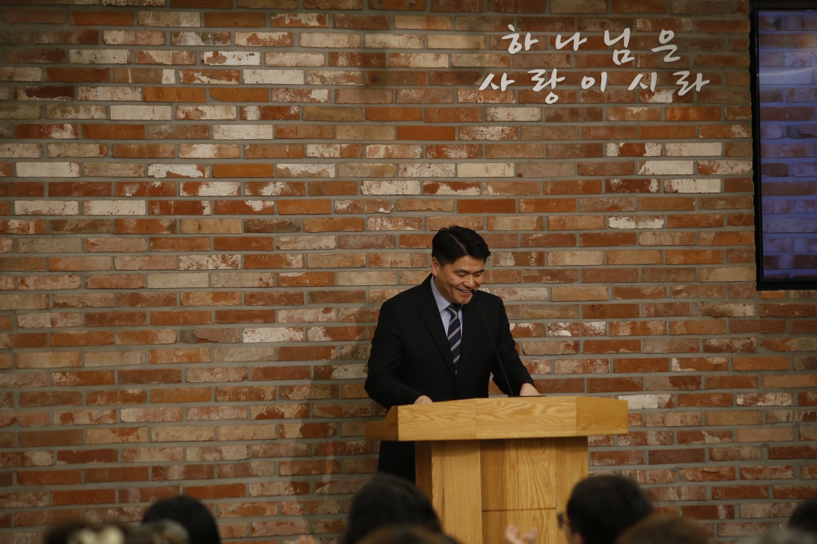 749073dae190b.jpg
