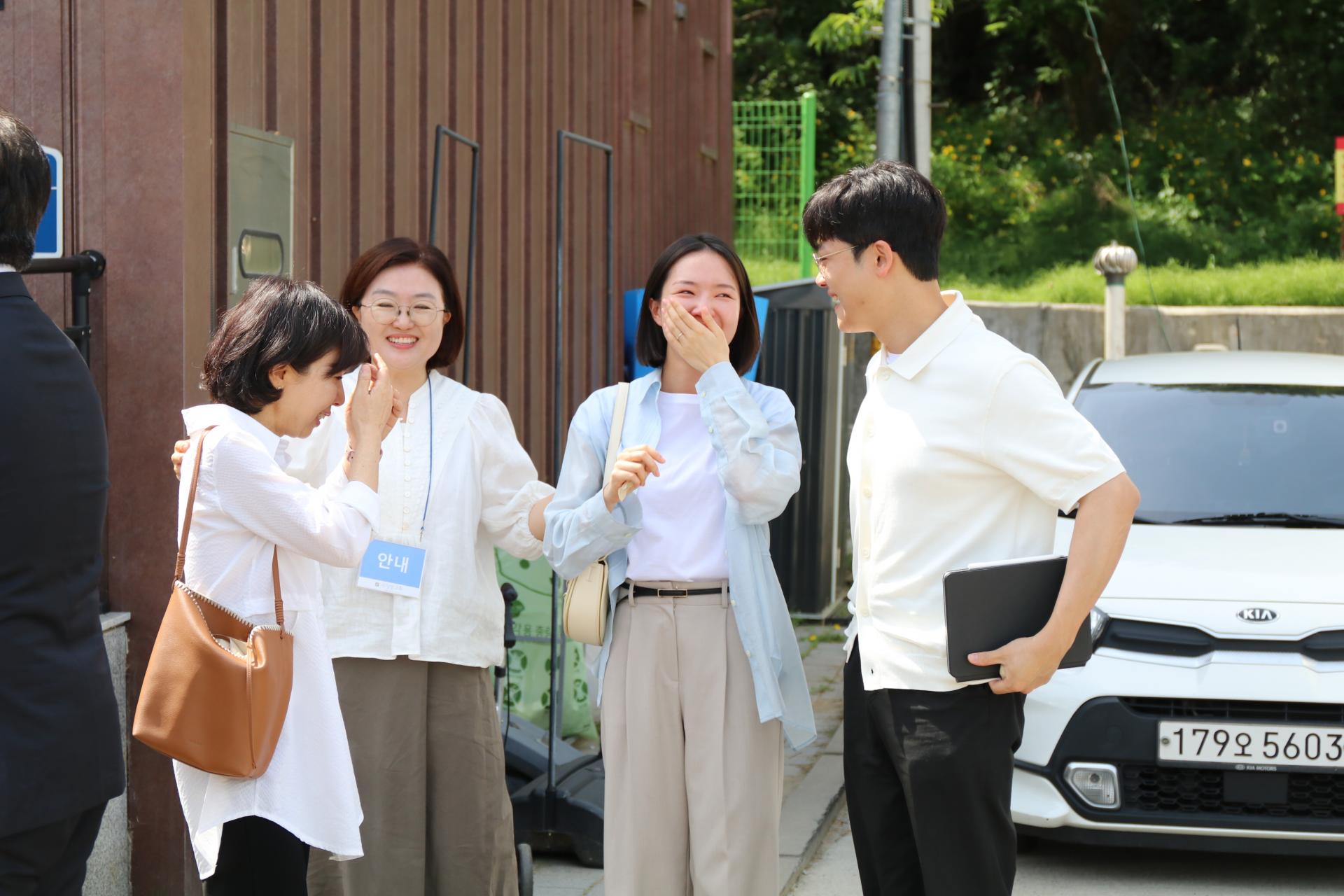 d3423428fe9db.jpg