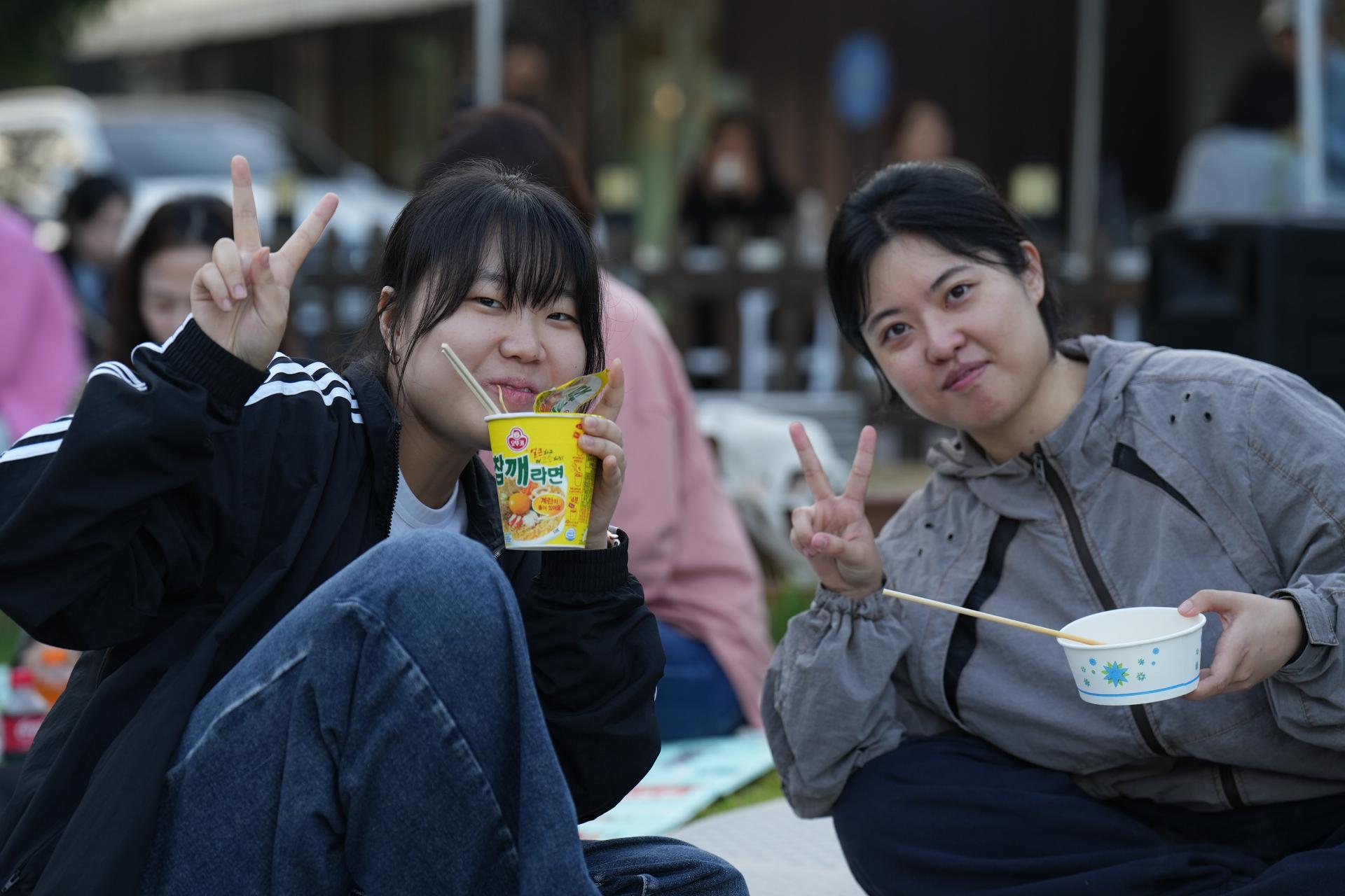 ef5aab0852e7c.jpg