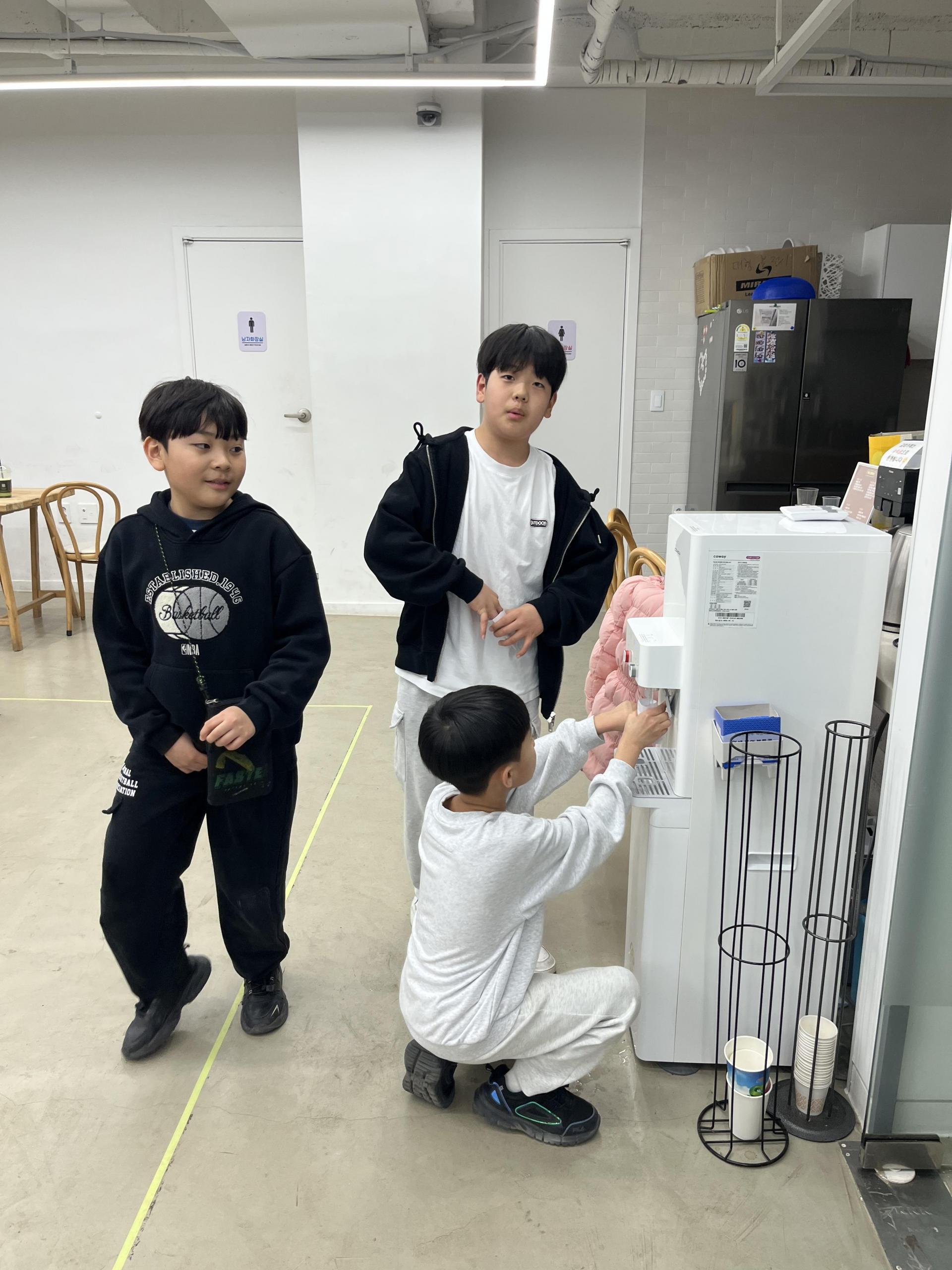 f31923c1ad2a9.jpg