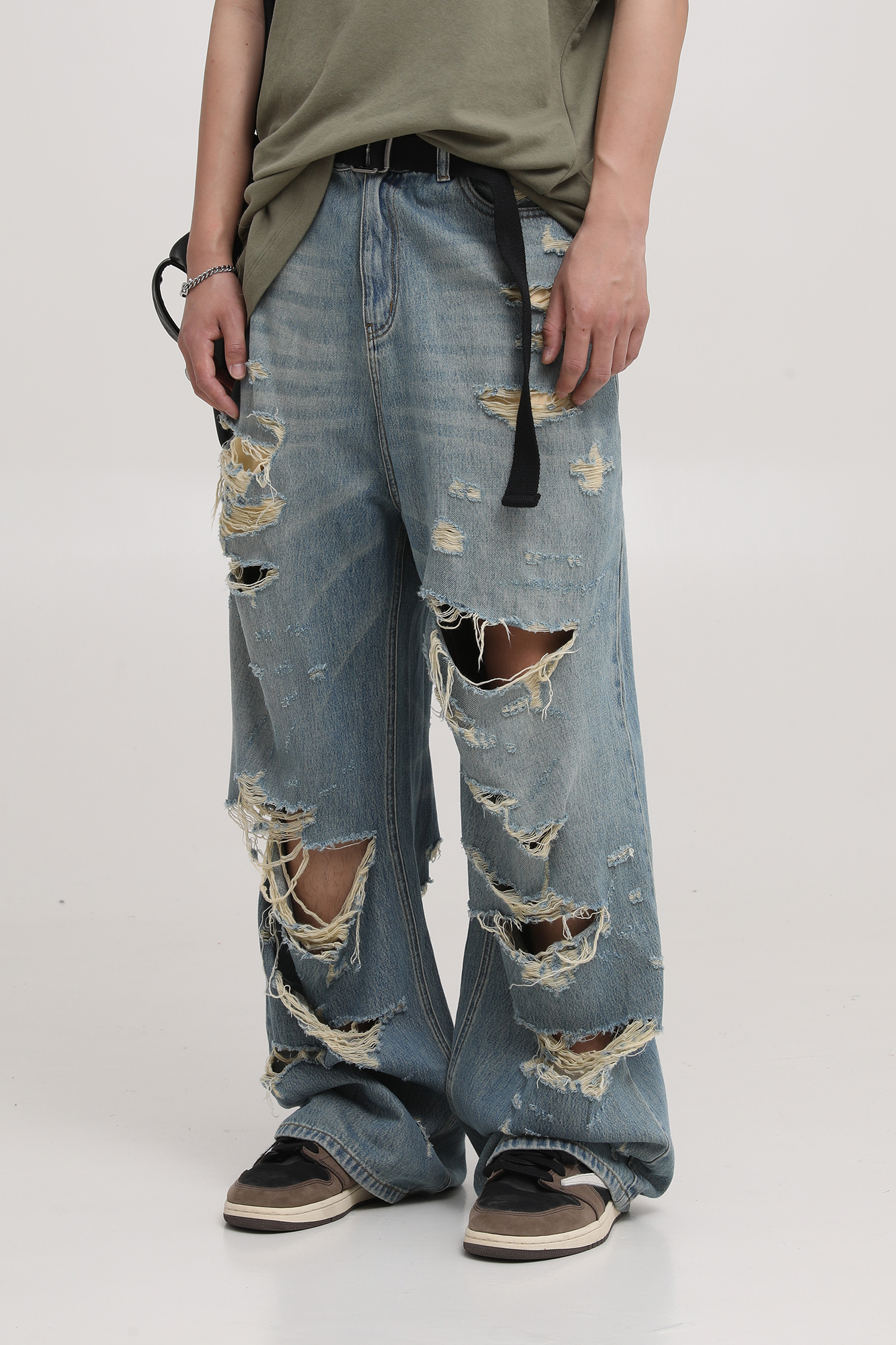 제네더질라님 착용) Ragged Vintage Washing Jeans : 콰스 KUAS