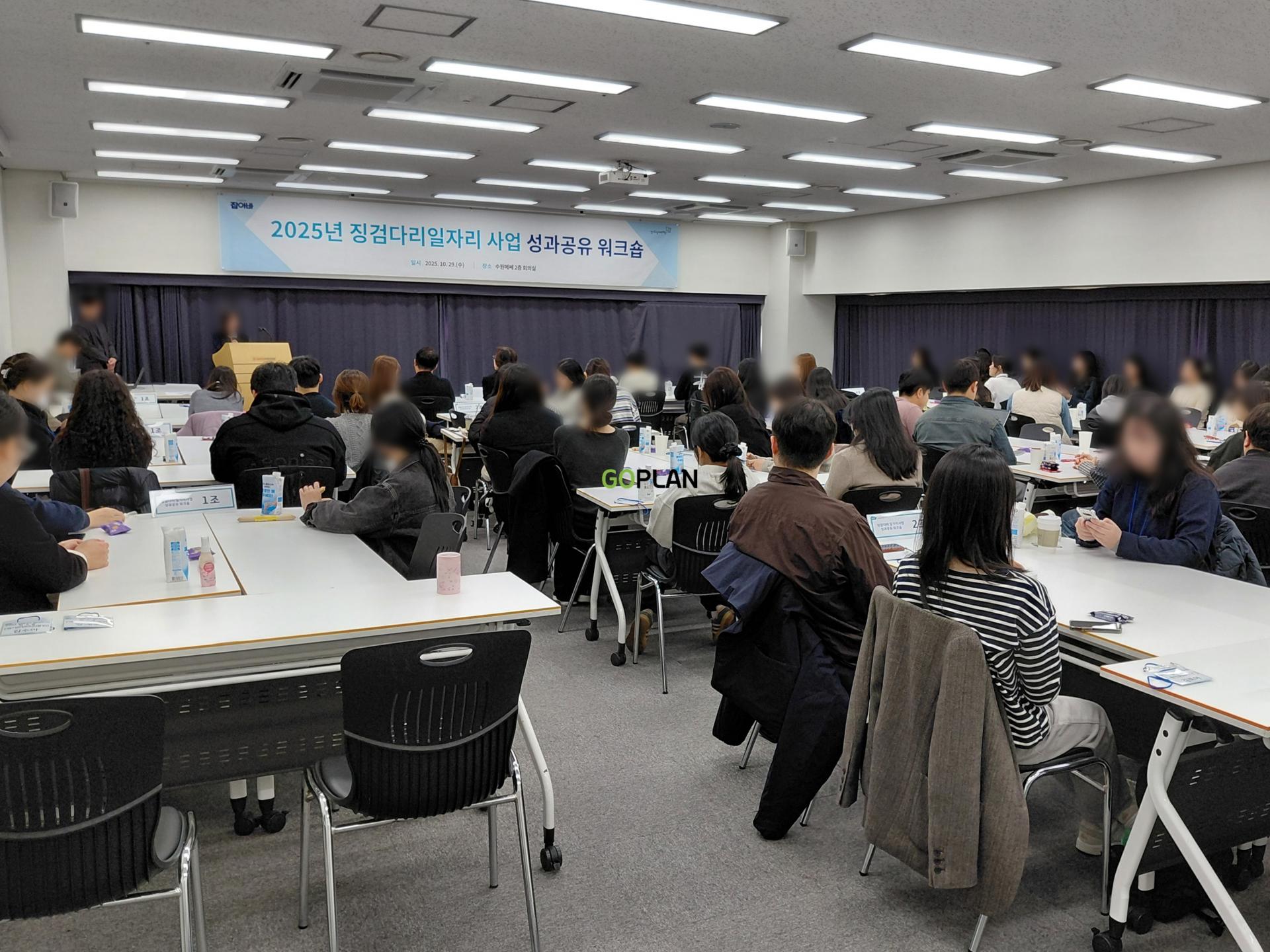 feb828e92ca66.jpg