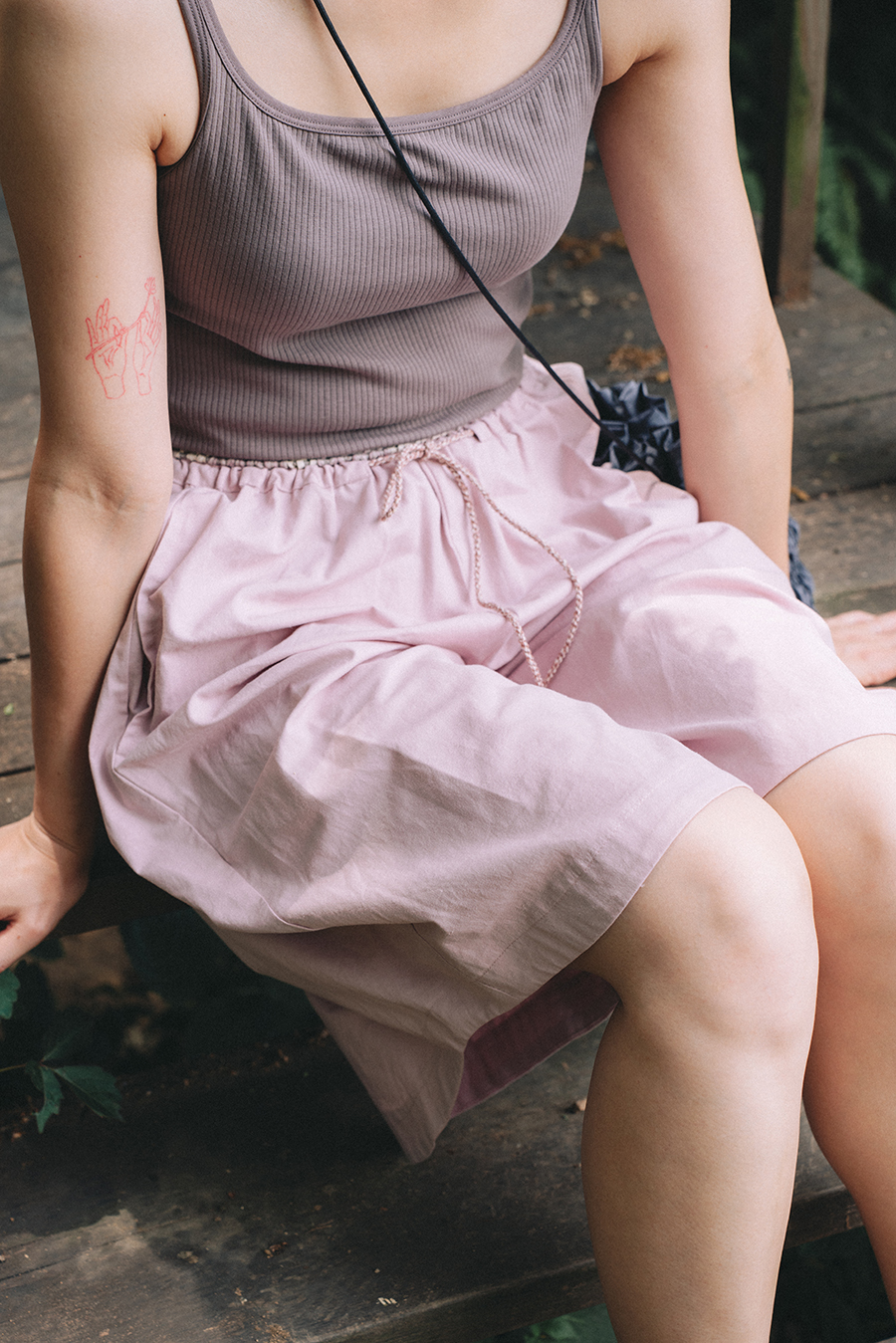 Hand Weaving Shorts :Ash rose