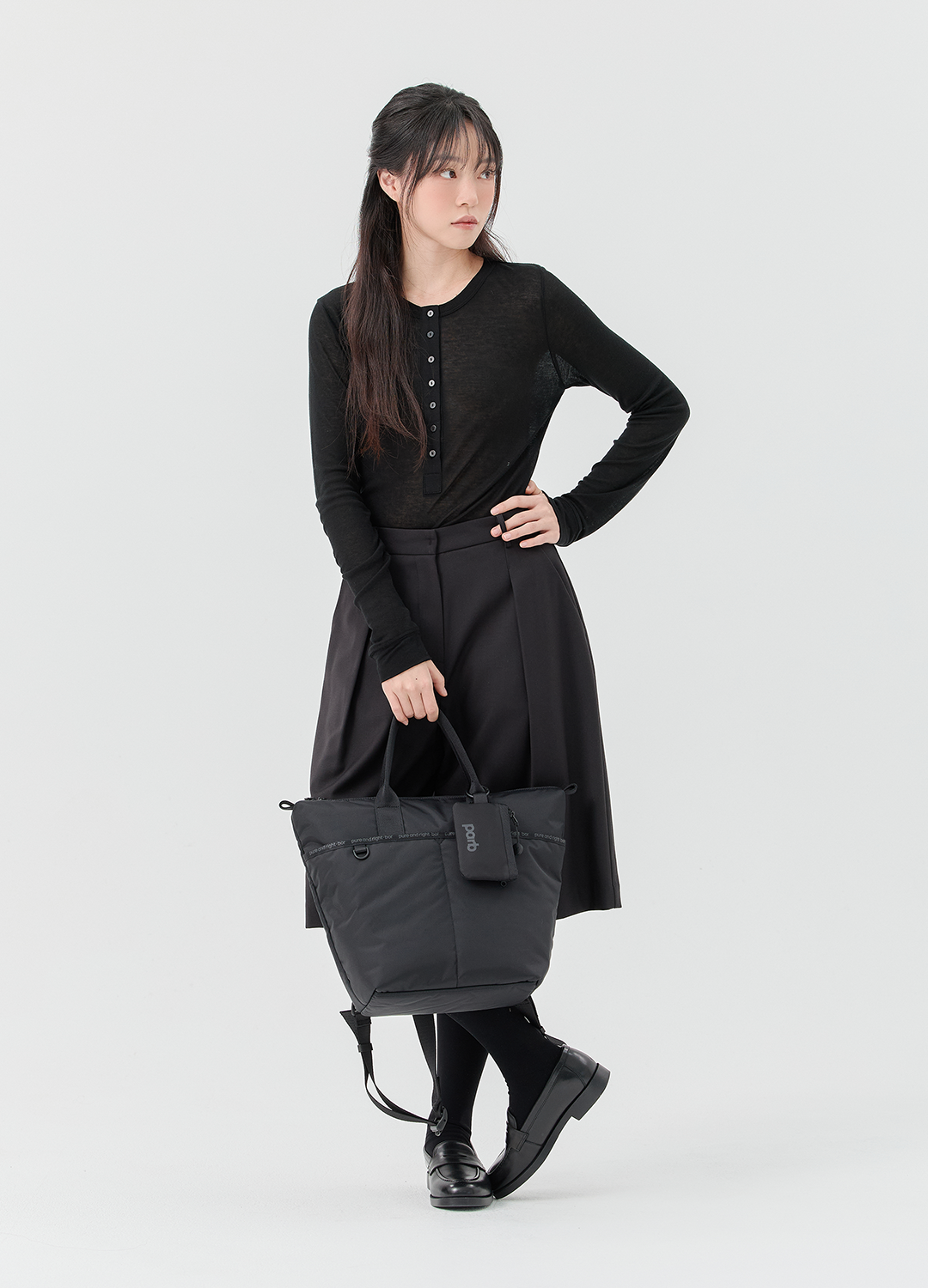 bor 쏙쏙 담아 투웨이 백팩 토트백 착용 모습, 일상에 어울리는 가벼운 데일리 토트백 실루엣