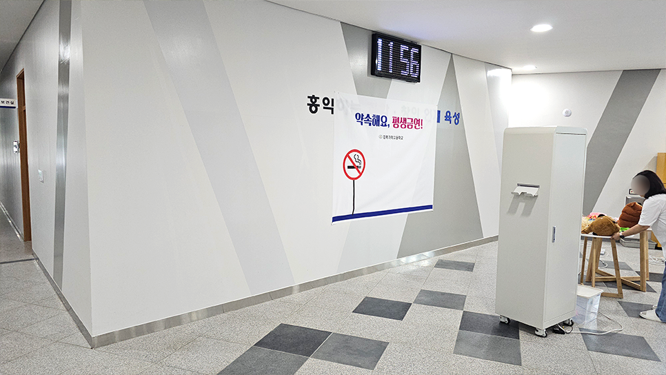3158861aa42b5.png