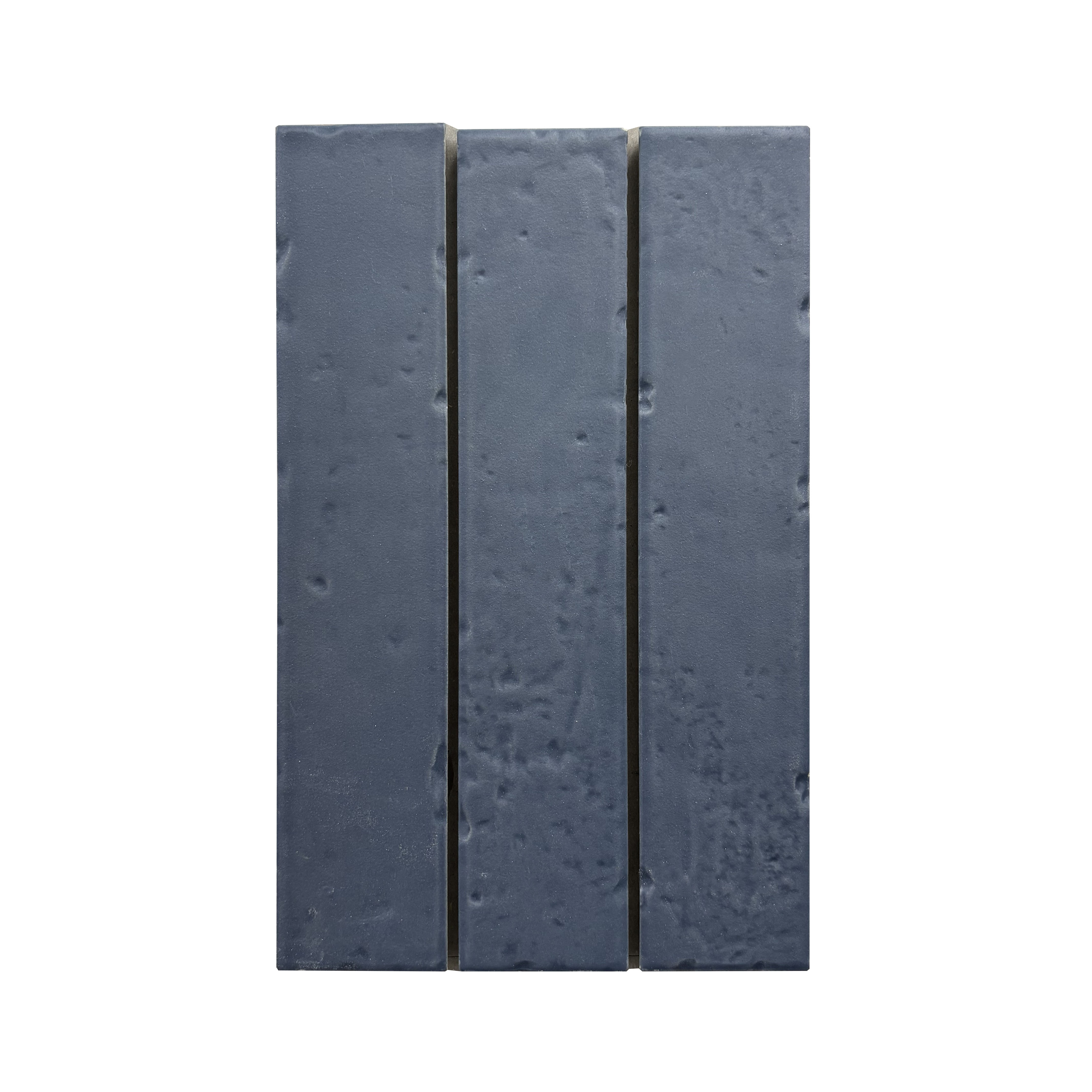 ANTIQUE BLUE