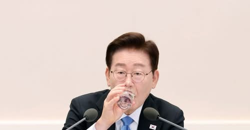 李 중폭개각에 野 "김승원 지명, 공소취소 선언"