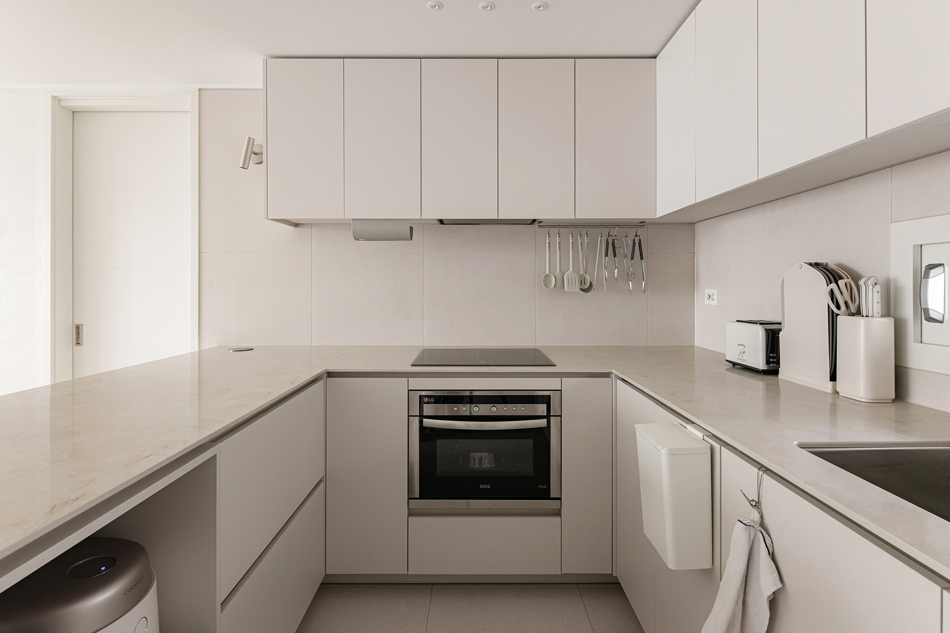 ee8ce330f932a.jpg