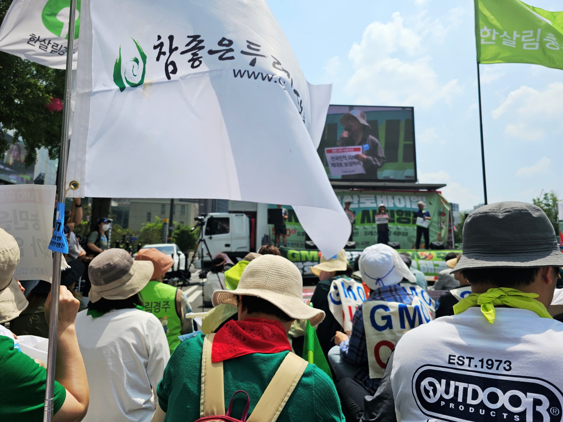 742b680e4e59f.jpg