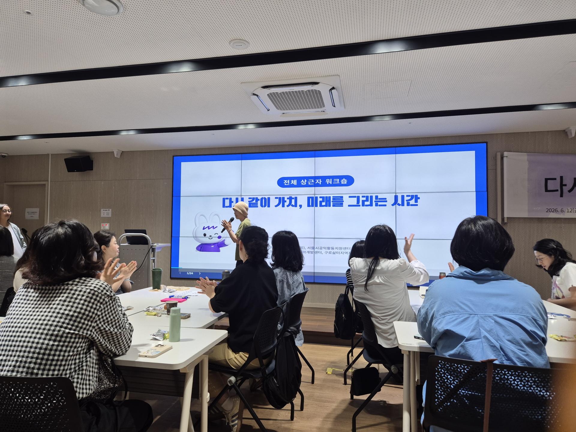 c93bb727b2373.jpg