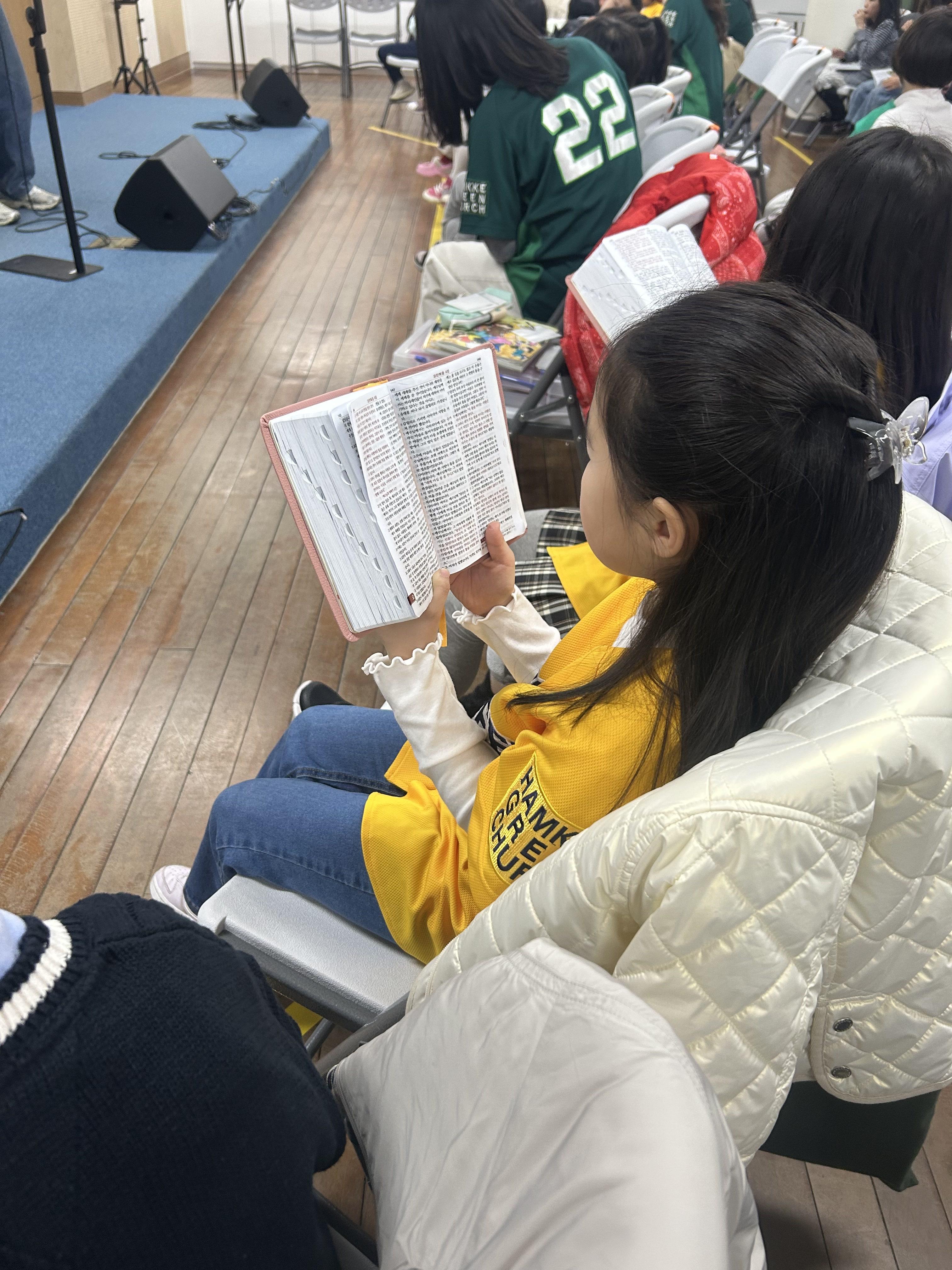 689f539eea647.jpg