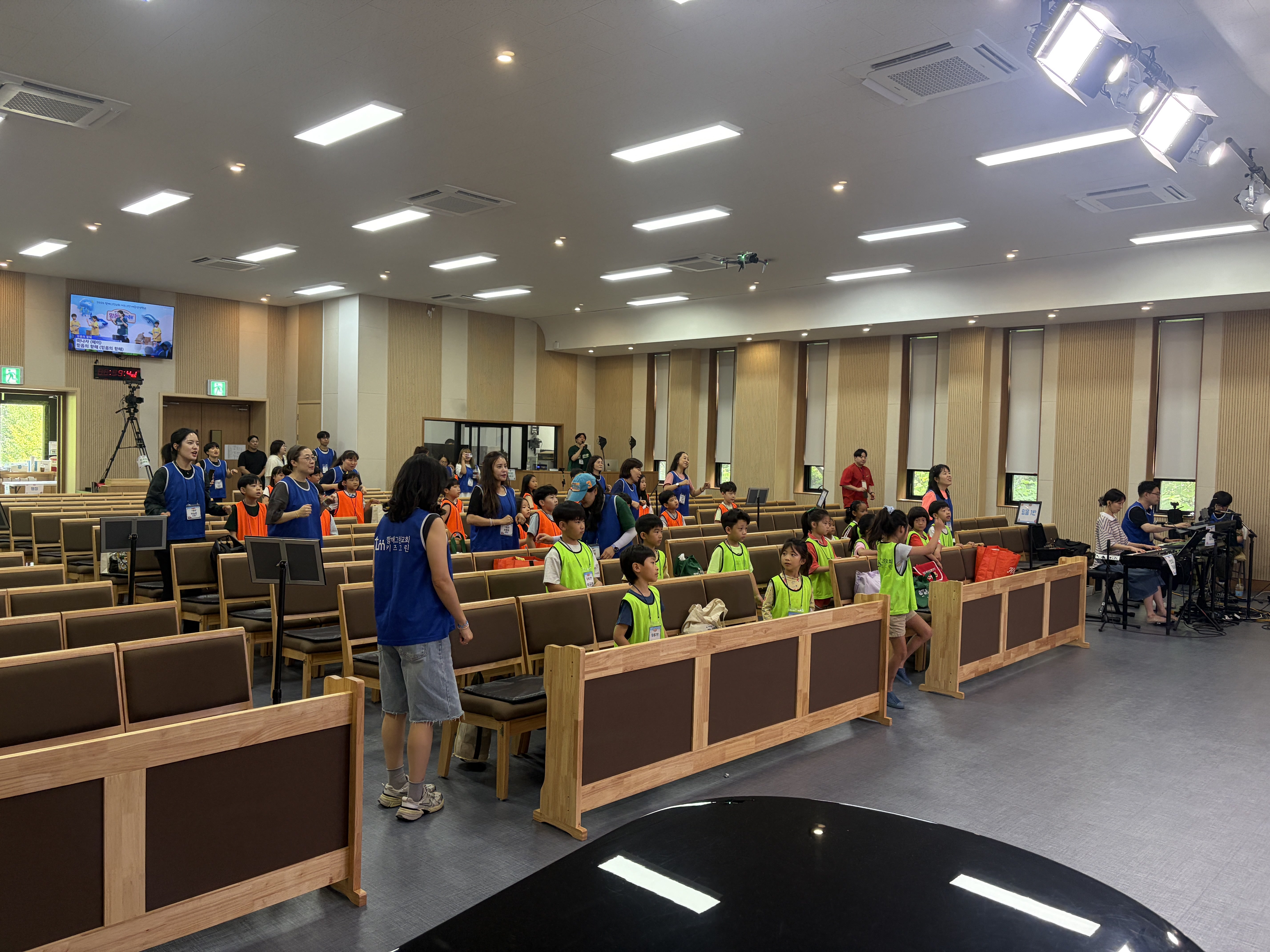 6ac9be5db8643.jpg