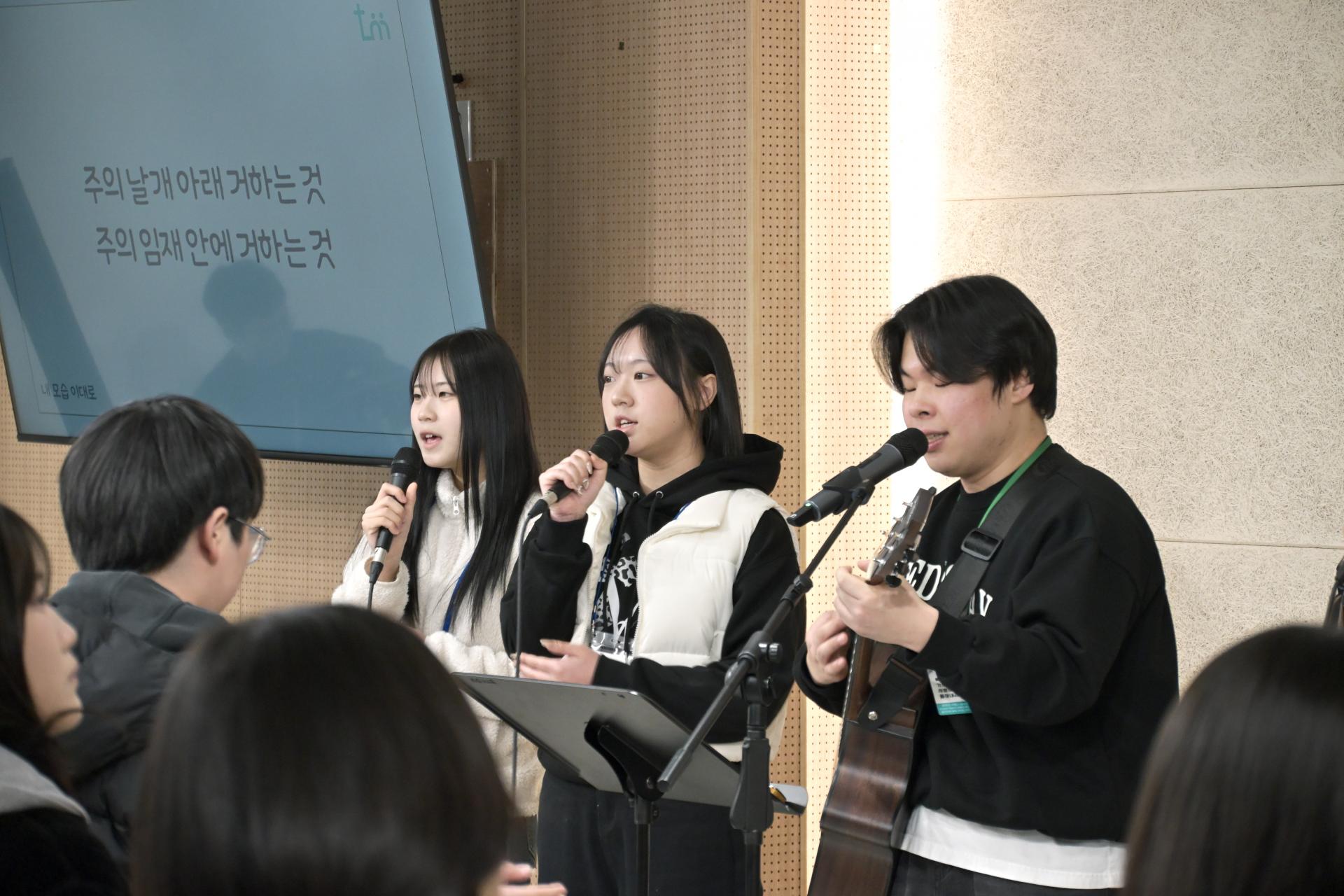 9e445698c8522.jpg