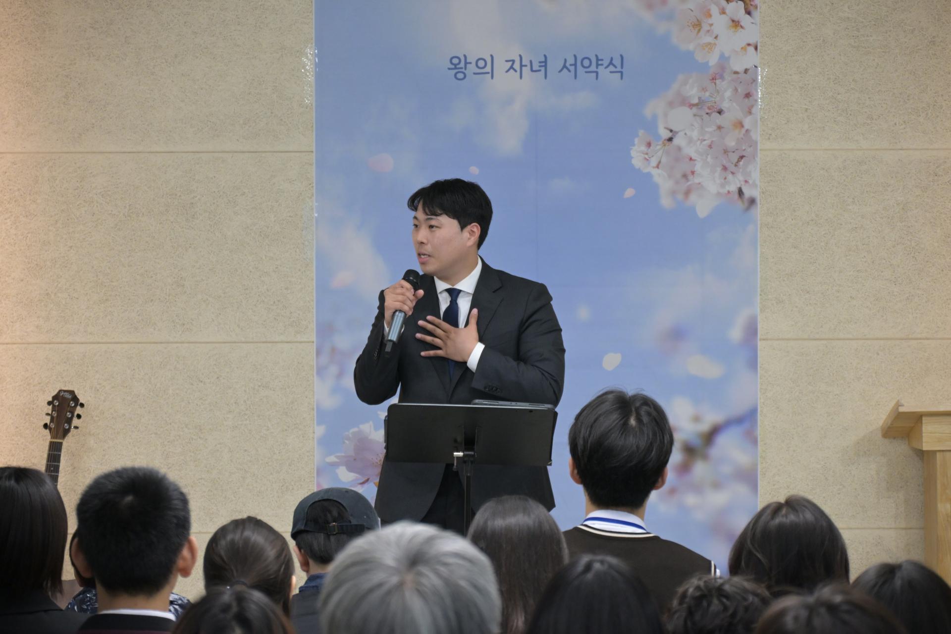 d8886ac8bca98.jpg