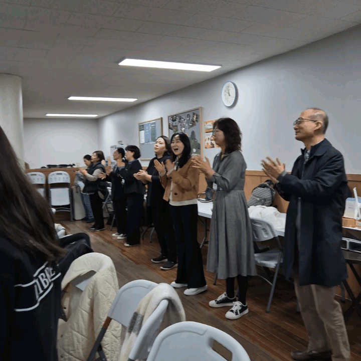 d9760a1b90d6e.gif