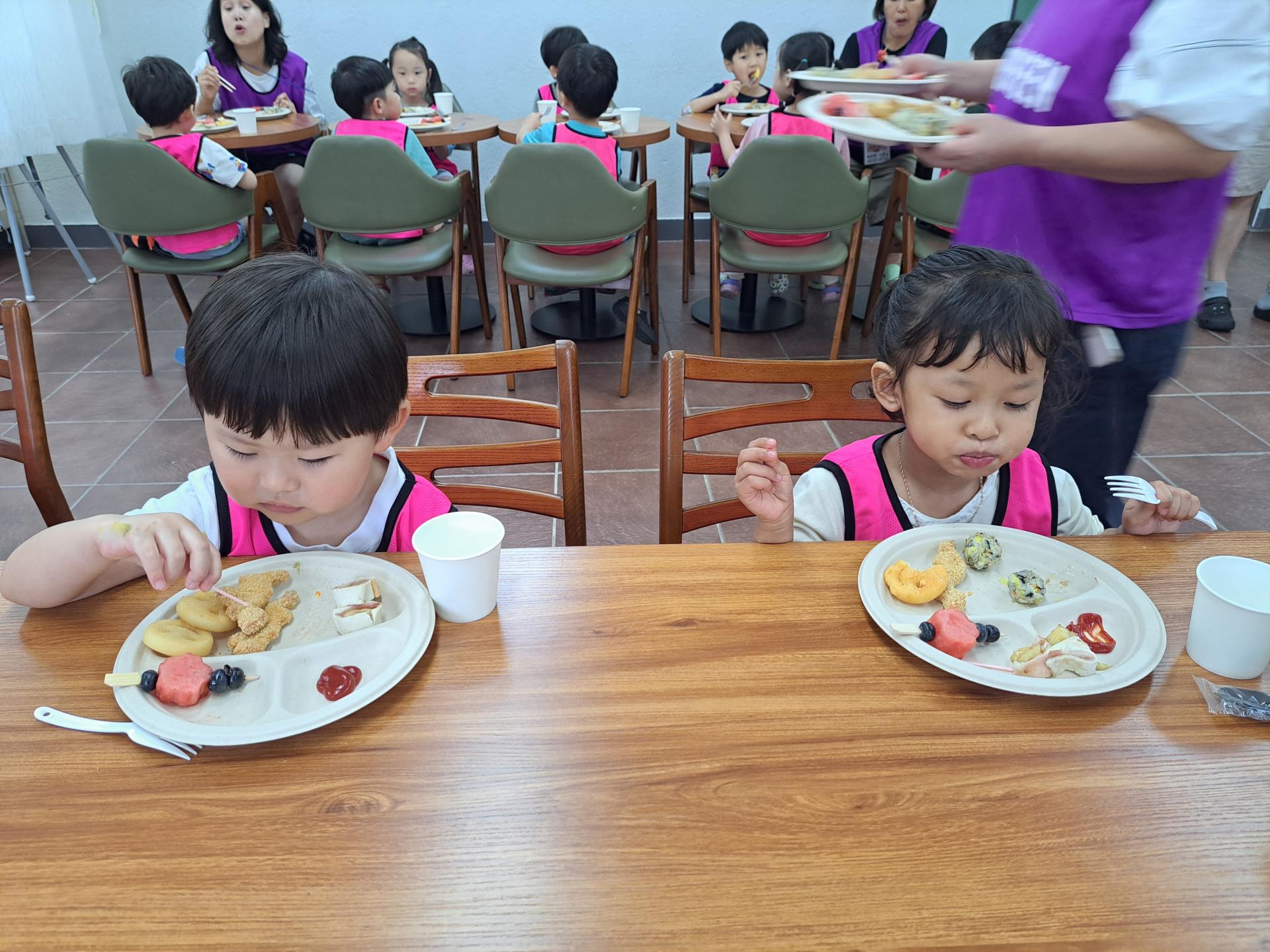e6772d62e5aef.jpg