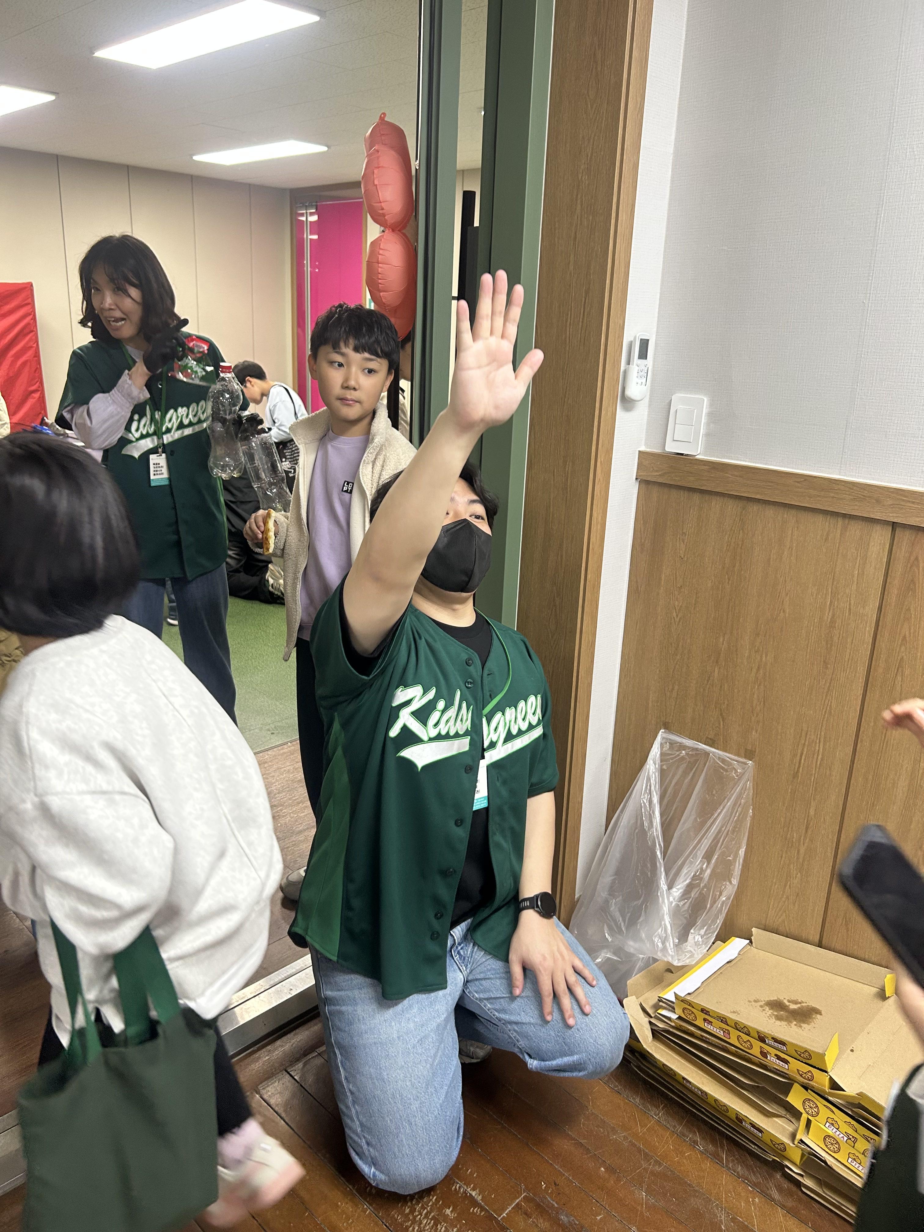 f70d86eab54a5.jpg