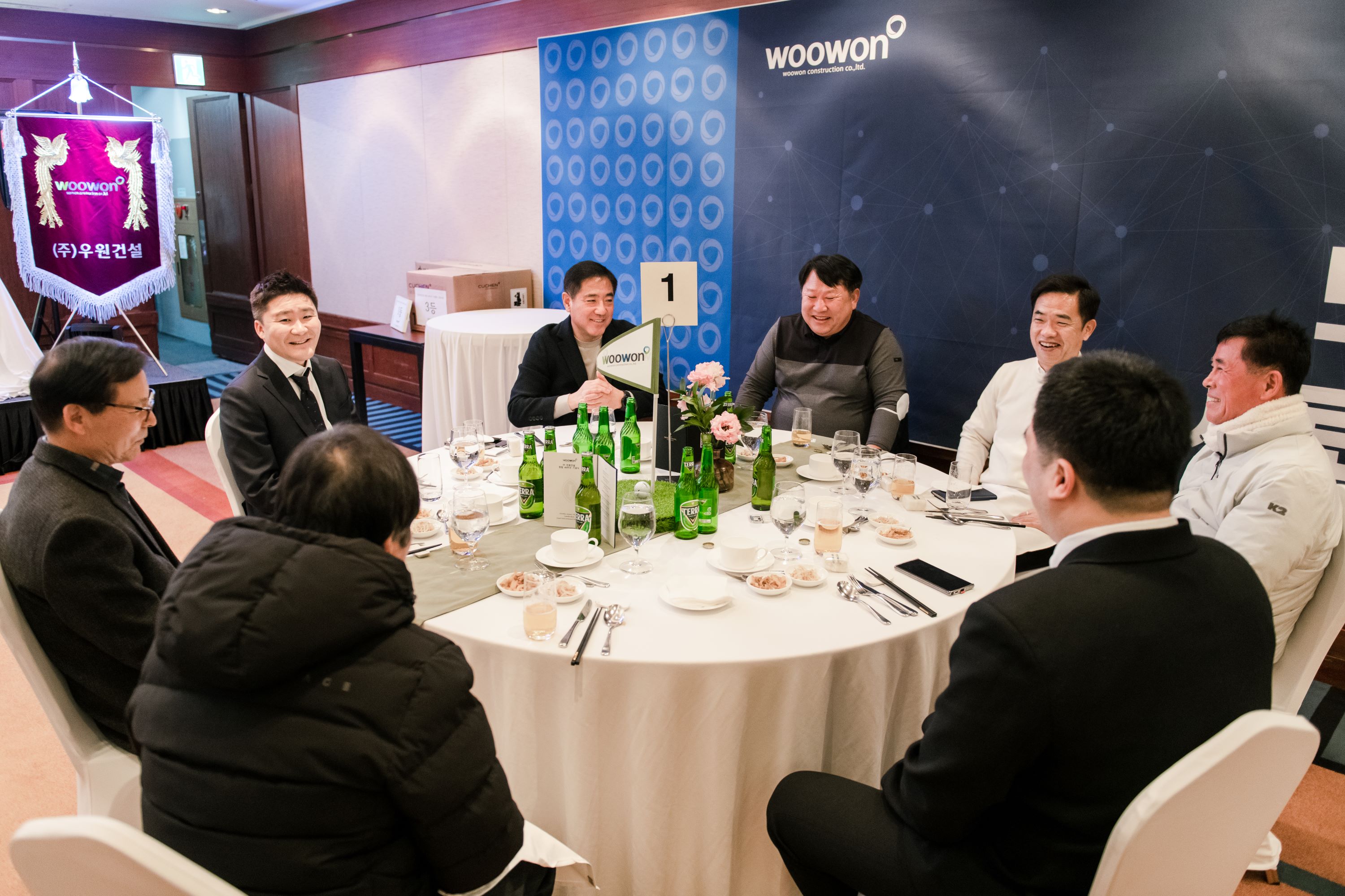 a2a6c4609f0ed.jpg