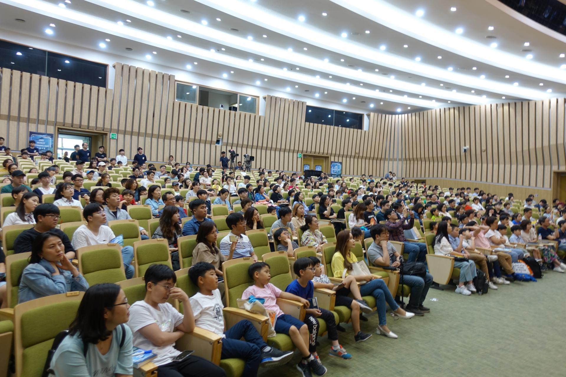 e011b52115d43.jpg