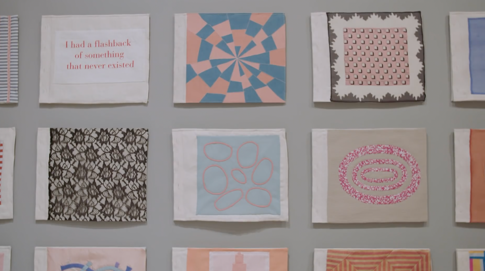 부르주아의 페브릭 작업 전시 전경