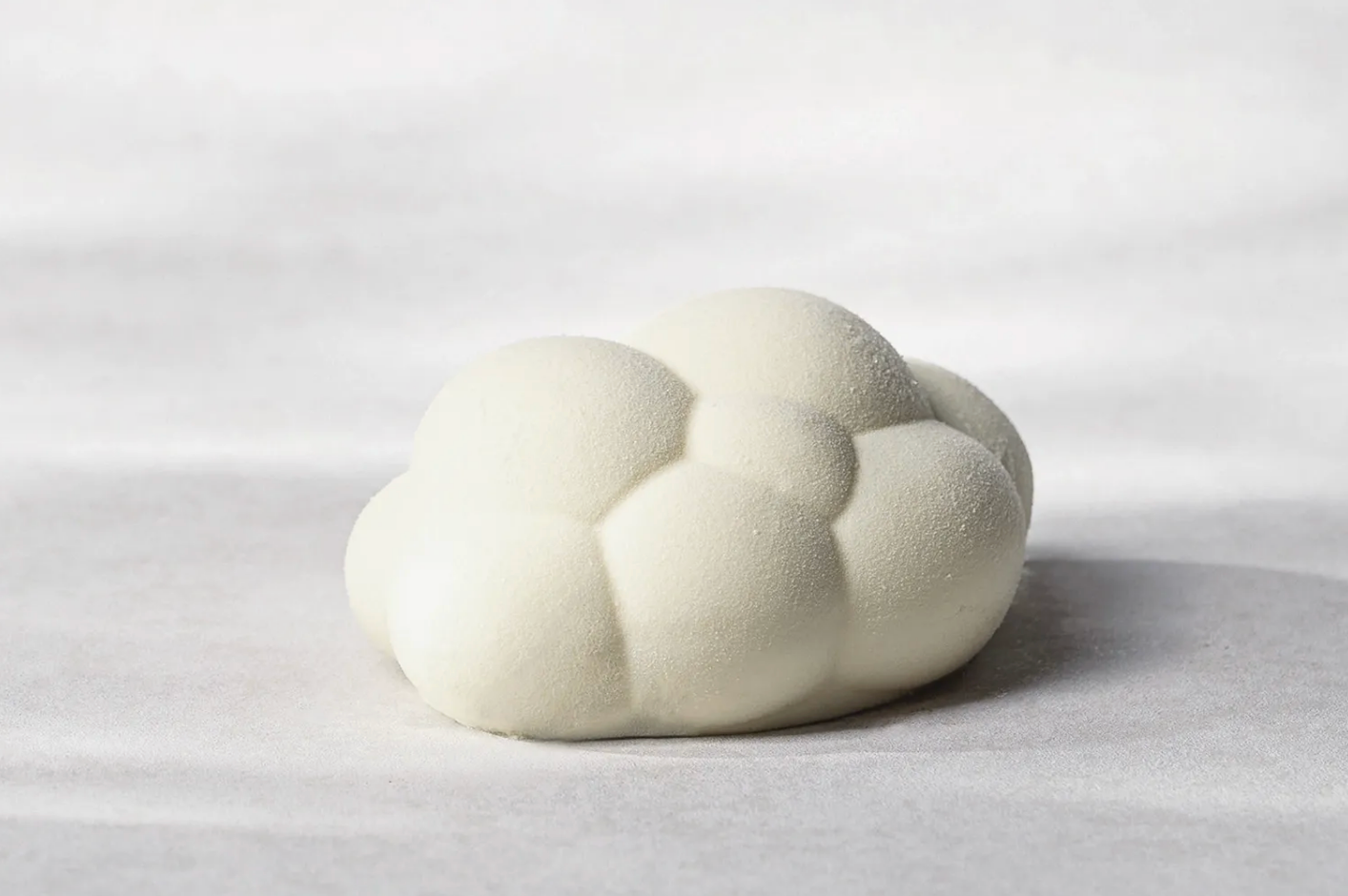 팬톤 클라우드 댄서