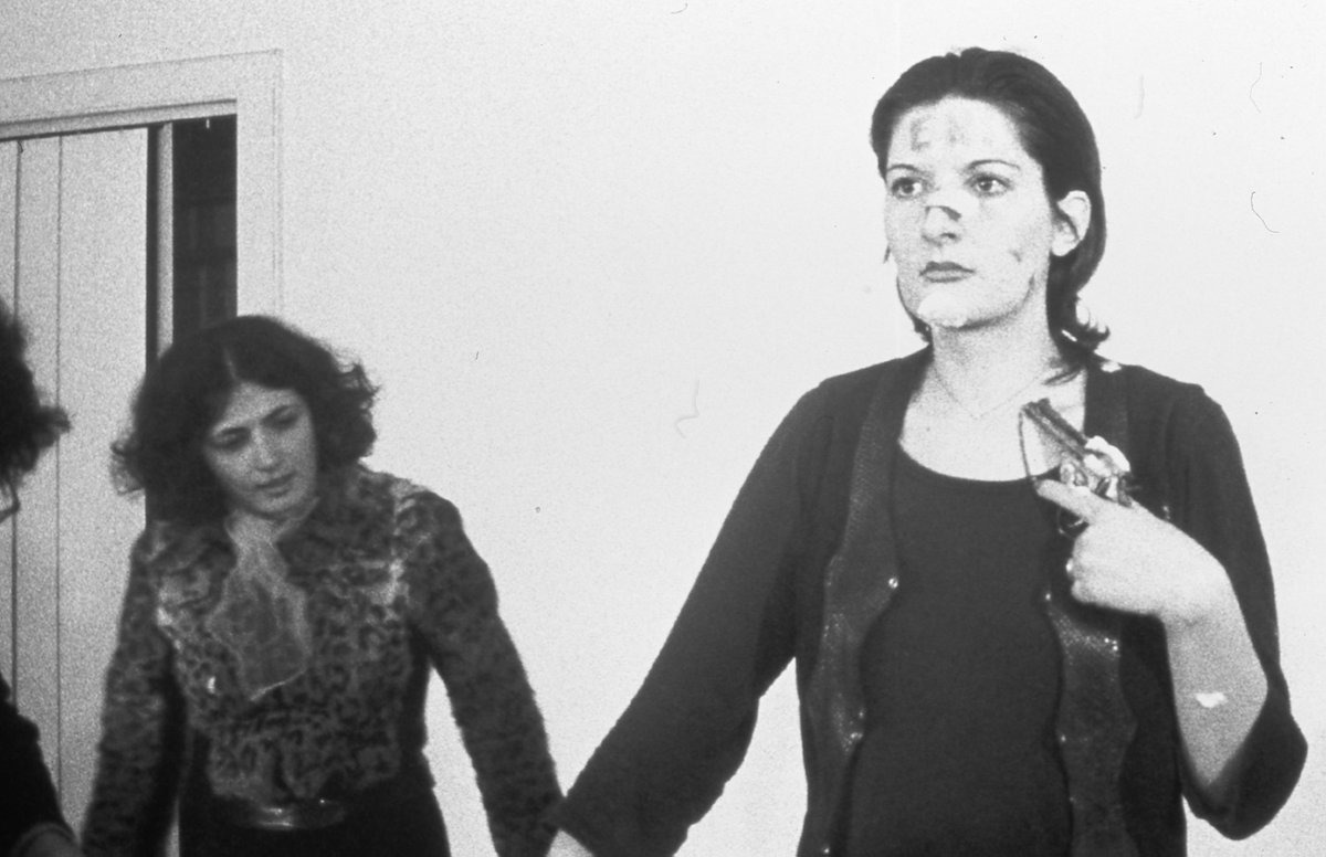 Marina Abramović, Rhythm 0, 1974