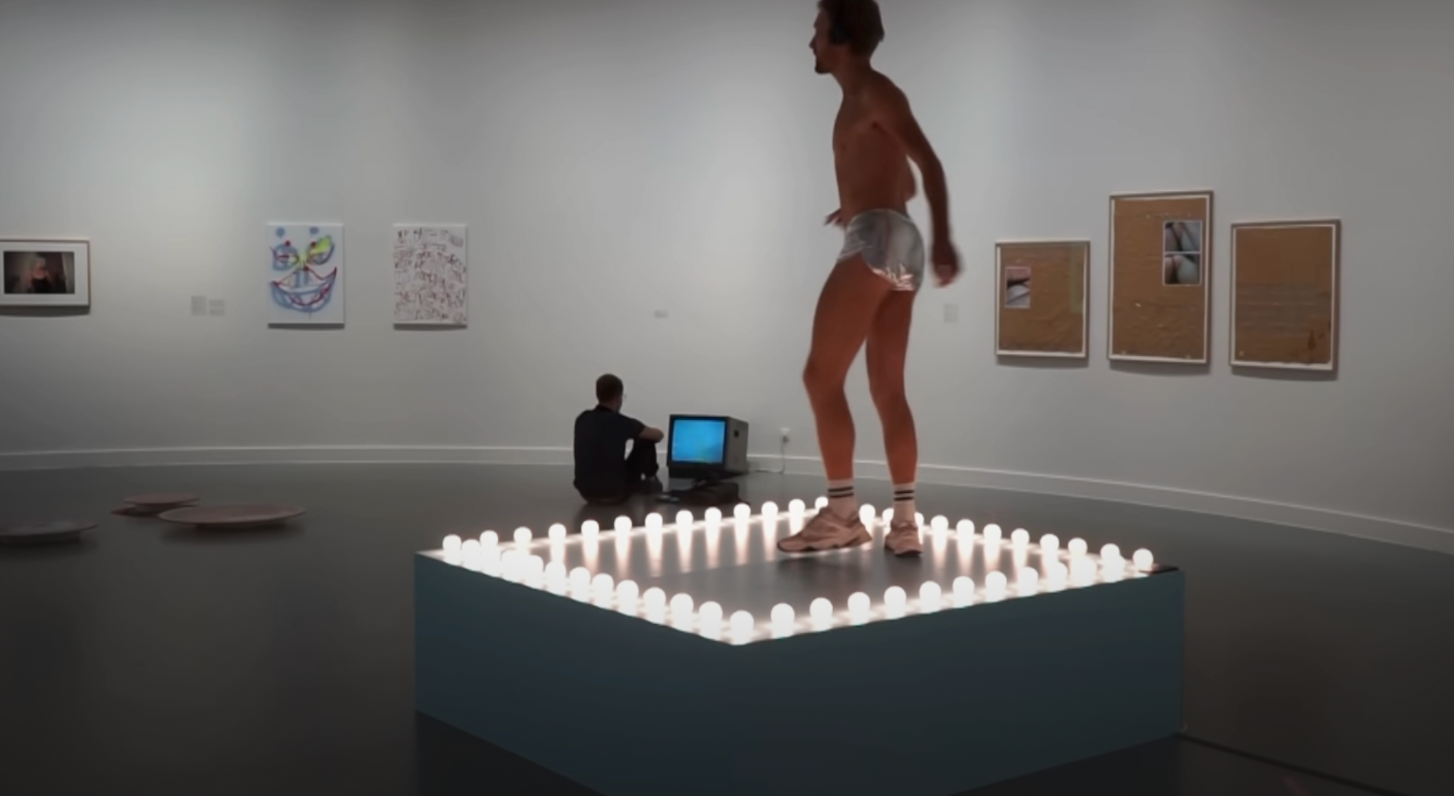 Felix Gonzalez-Torres, Untitled(Go-Go Dancing Platform)