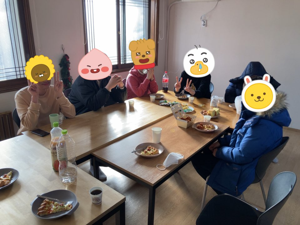 e8330c92f75e5.png