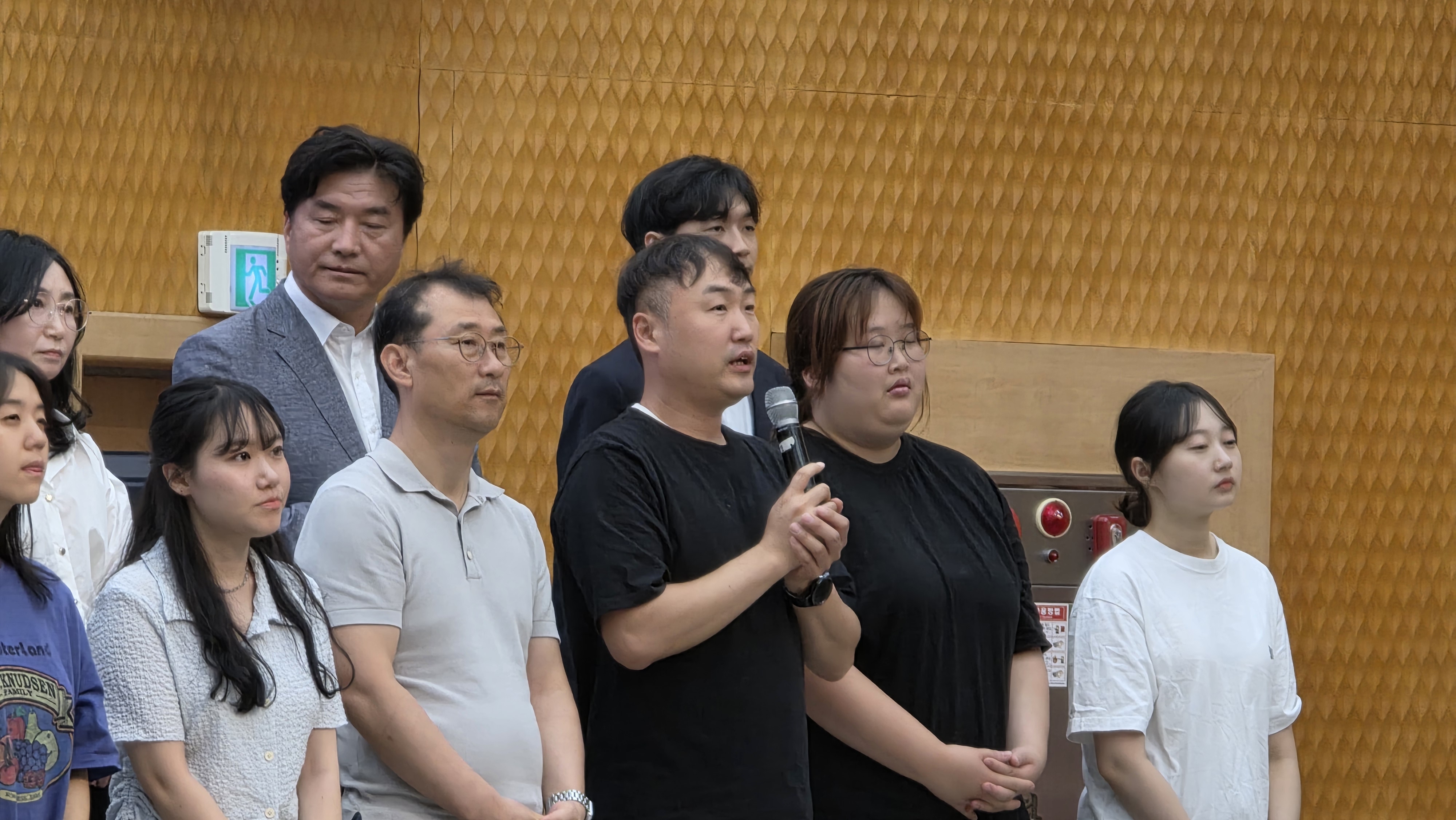 ebca9b0fe317a.jpg