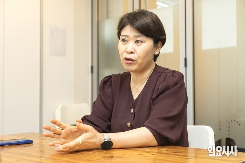 김옥란 푸른고래 리커버리센터장이 <일요시사> 창간 30주년 특별 인터뷰를 갖고 있다. ⓒ천재율 기자