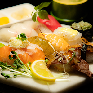 오늘도 모듬 초밥