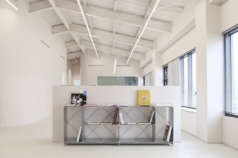 악세사리 색상 이미지-S1L19