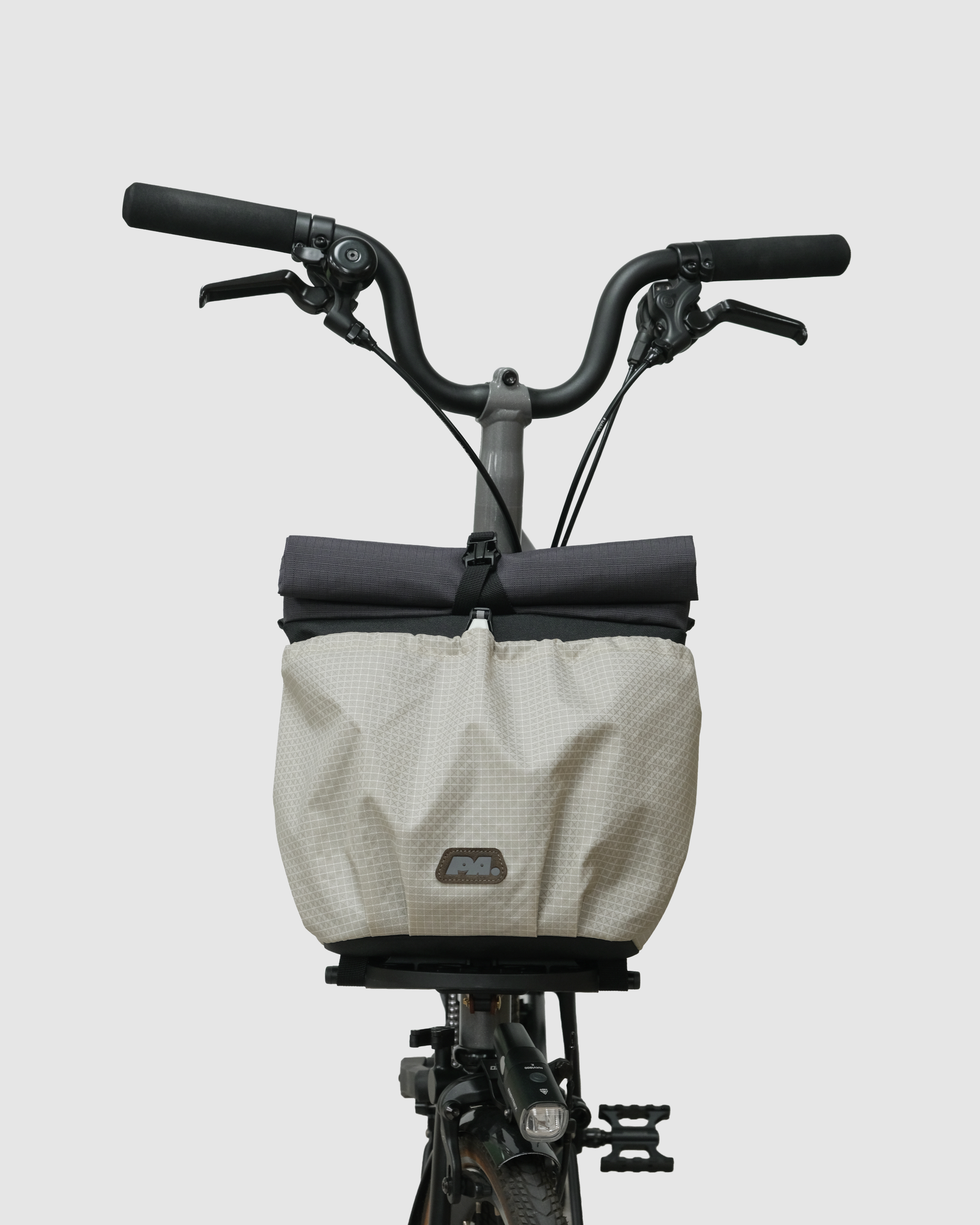 Hangang Roll-top bag S Beige