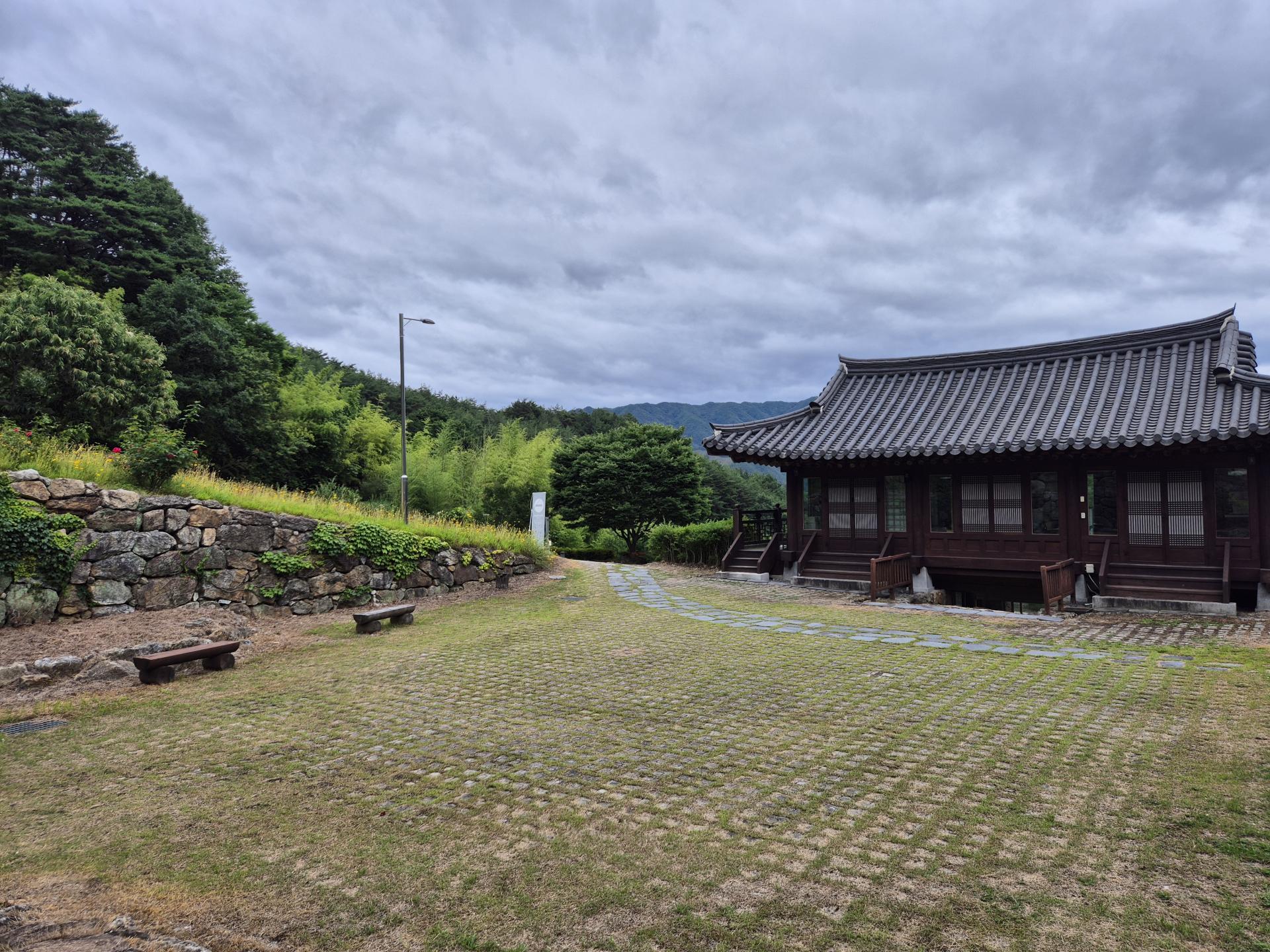580ff951dda68.jpg