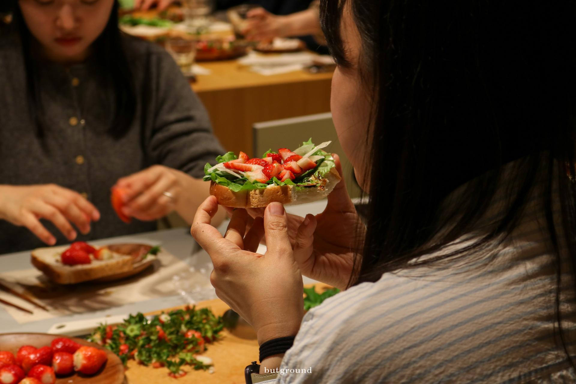 a93a54d84439e.jpg