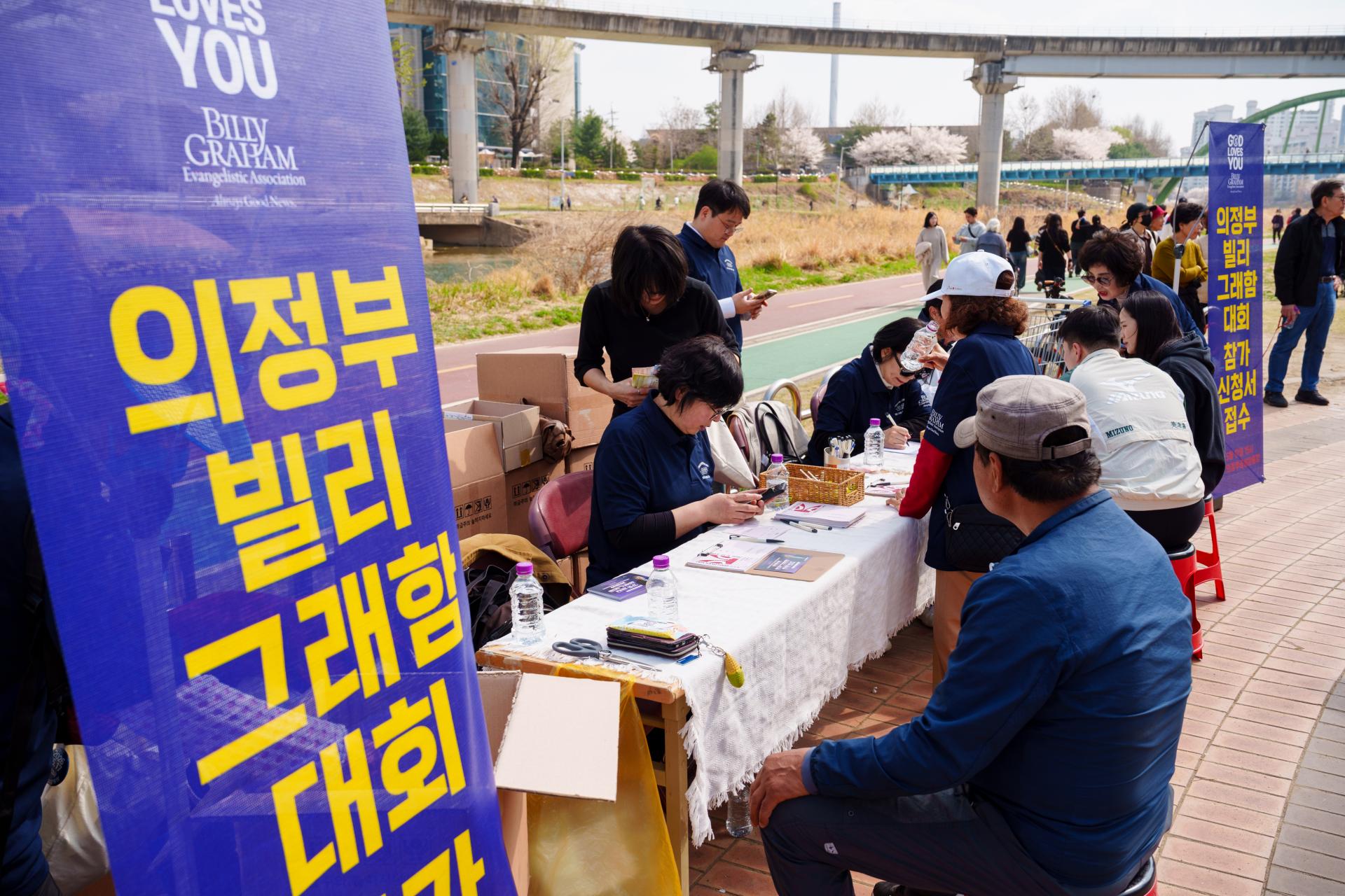 127dae3b72037.jpg