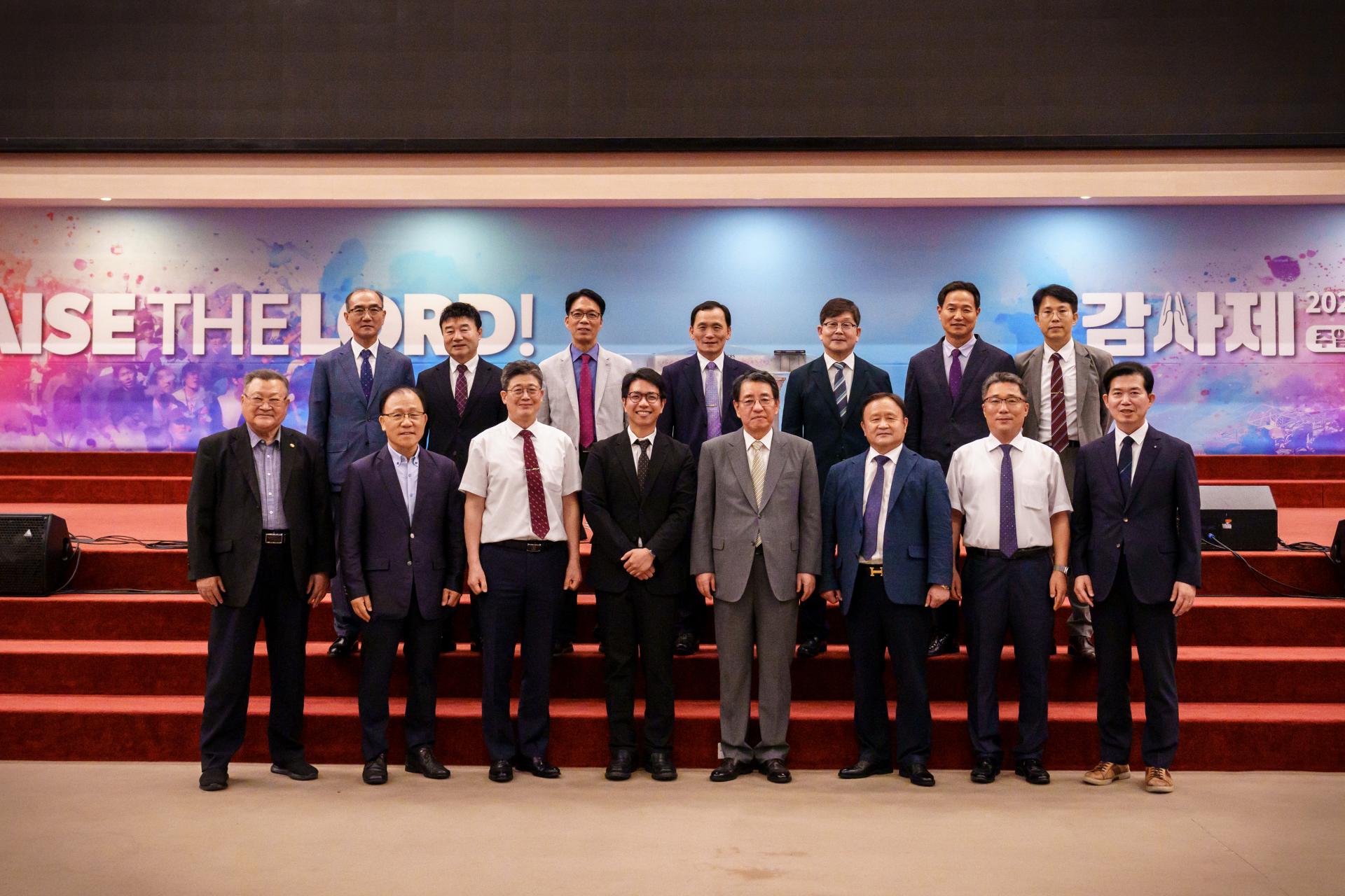 d5d859ec0e877.jpg