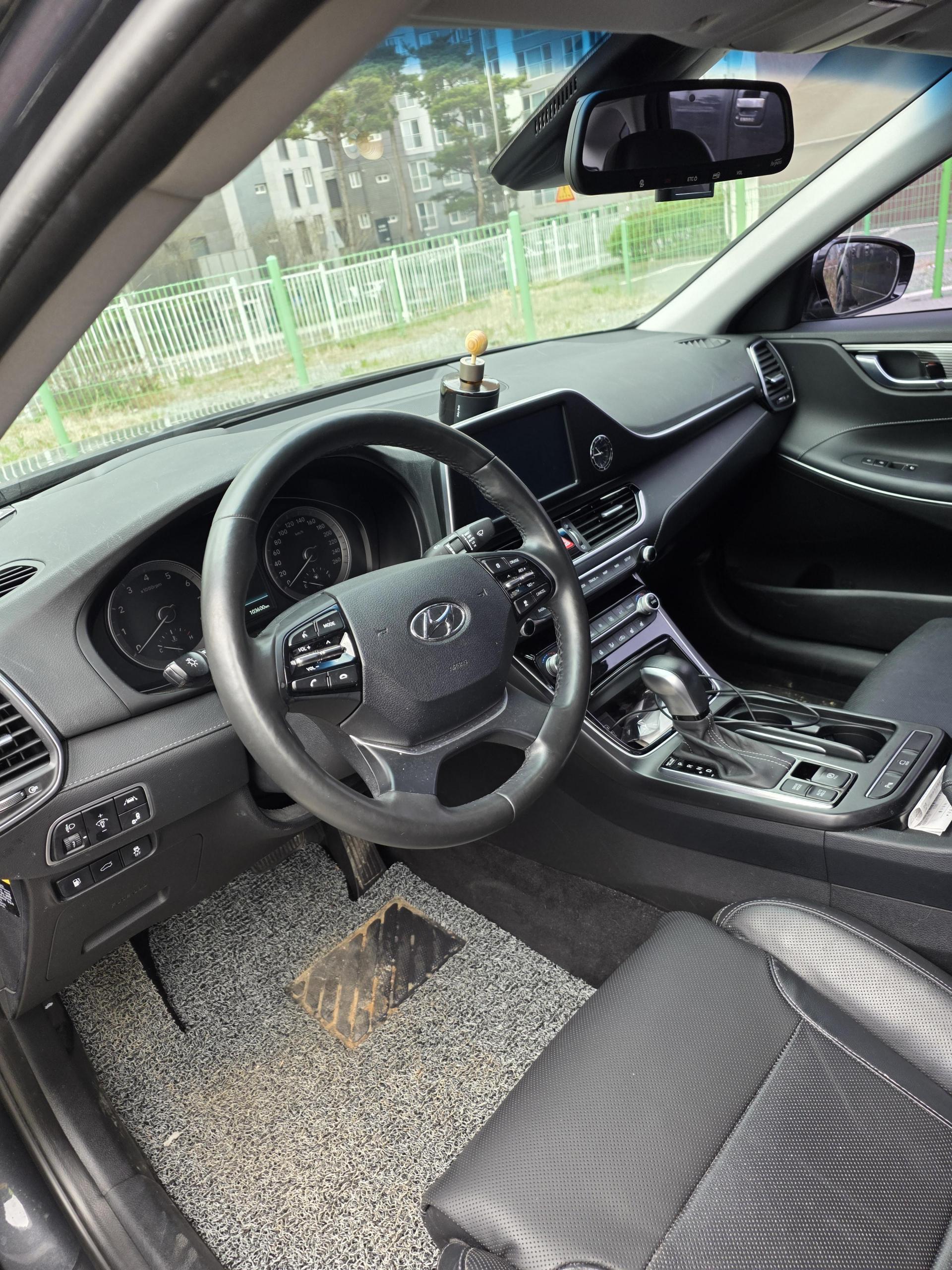 40e5736eb7463.jpg