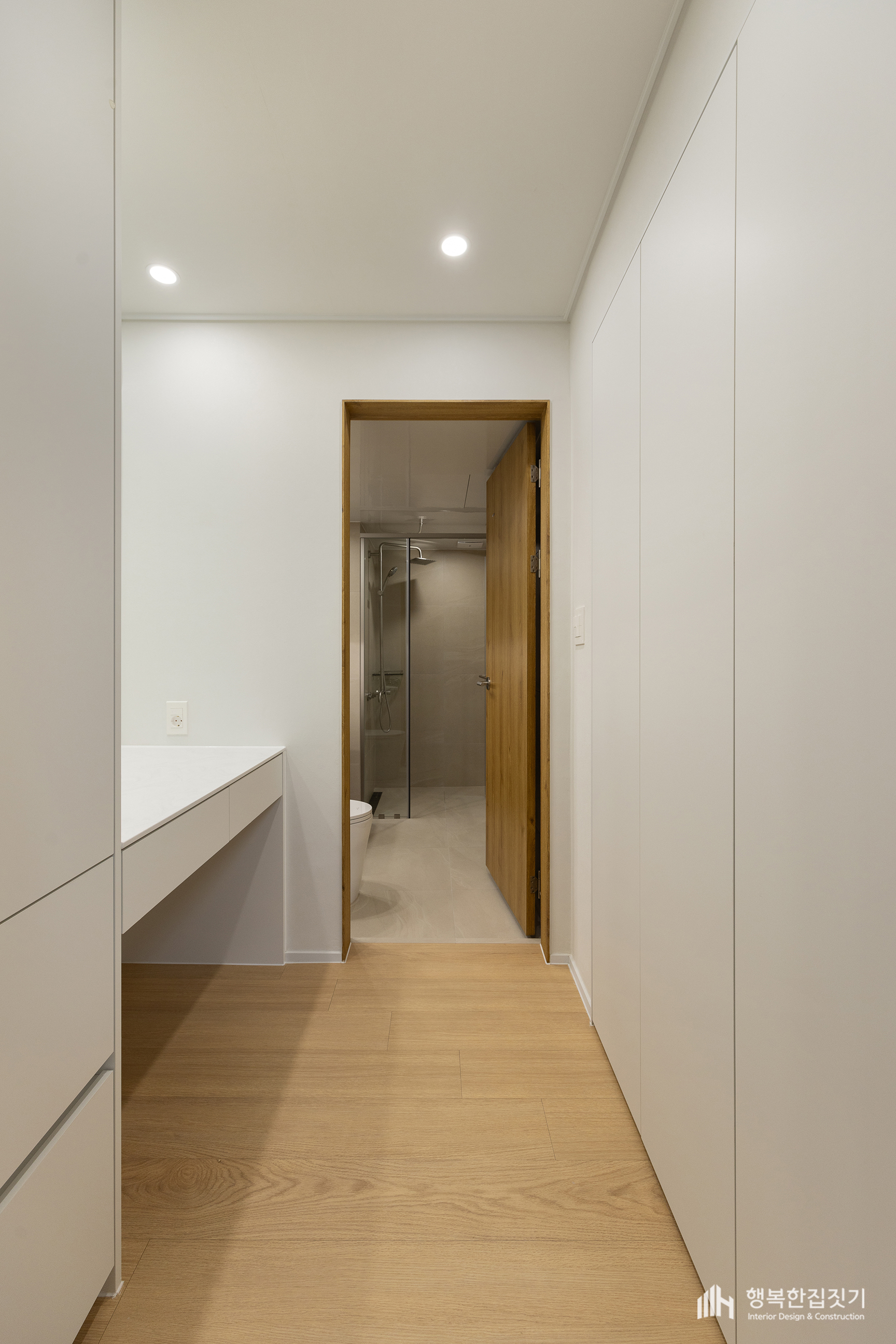 ba0b135a46567.jpg