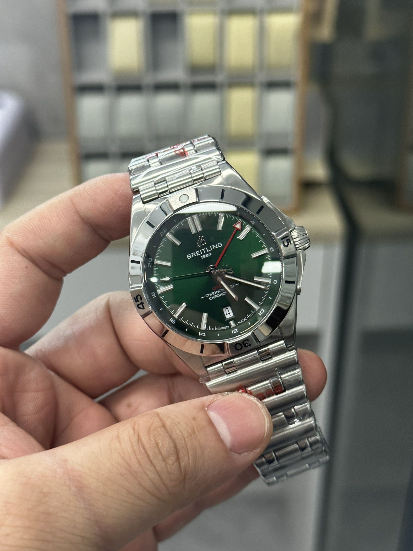 정**님 고객요청상품 - 브라이틀링 크로노맷 오토매틱 GMT 그린 40mm