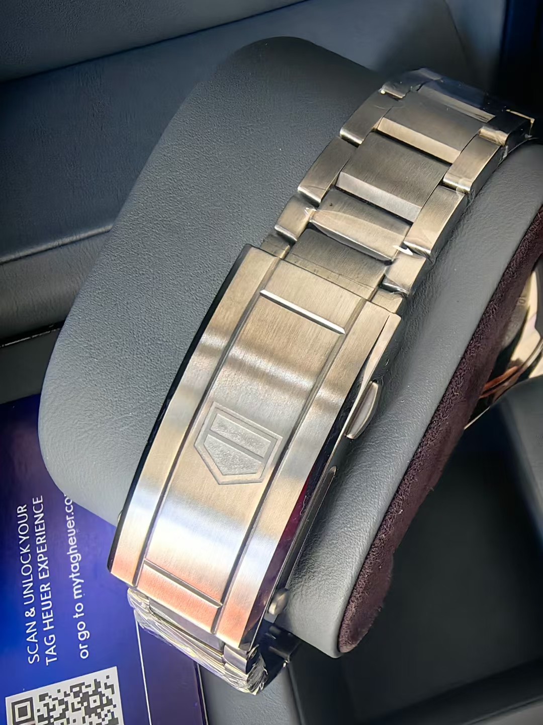 태그호이어 아쿠아레이서 프로페셔널 데이트 그린 42mm